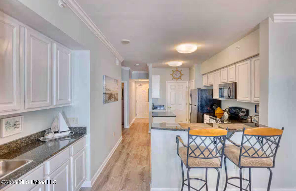 2230 Beach Drive Property Photo 11