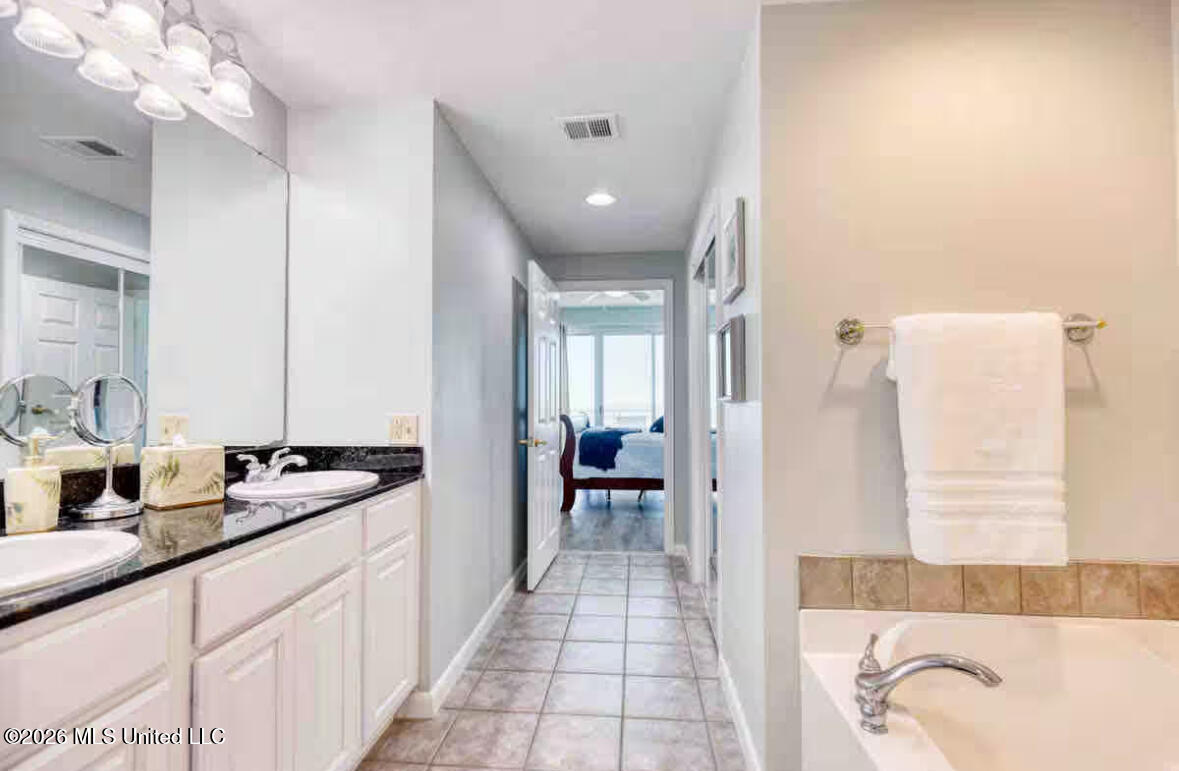 2230 Beach Drive Property Photo 16