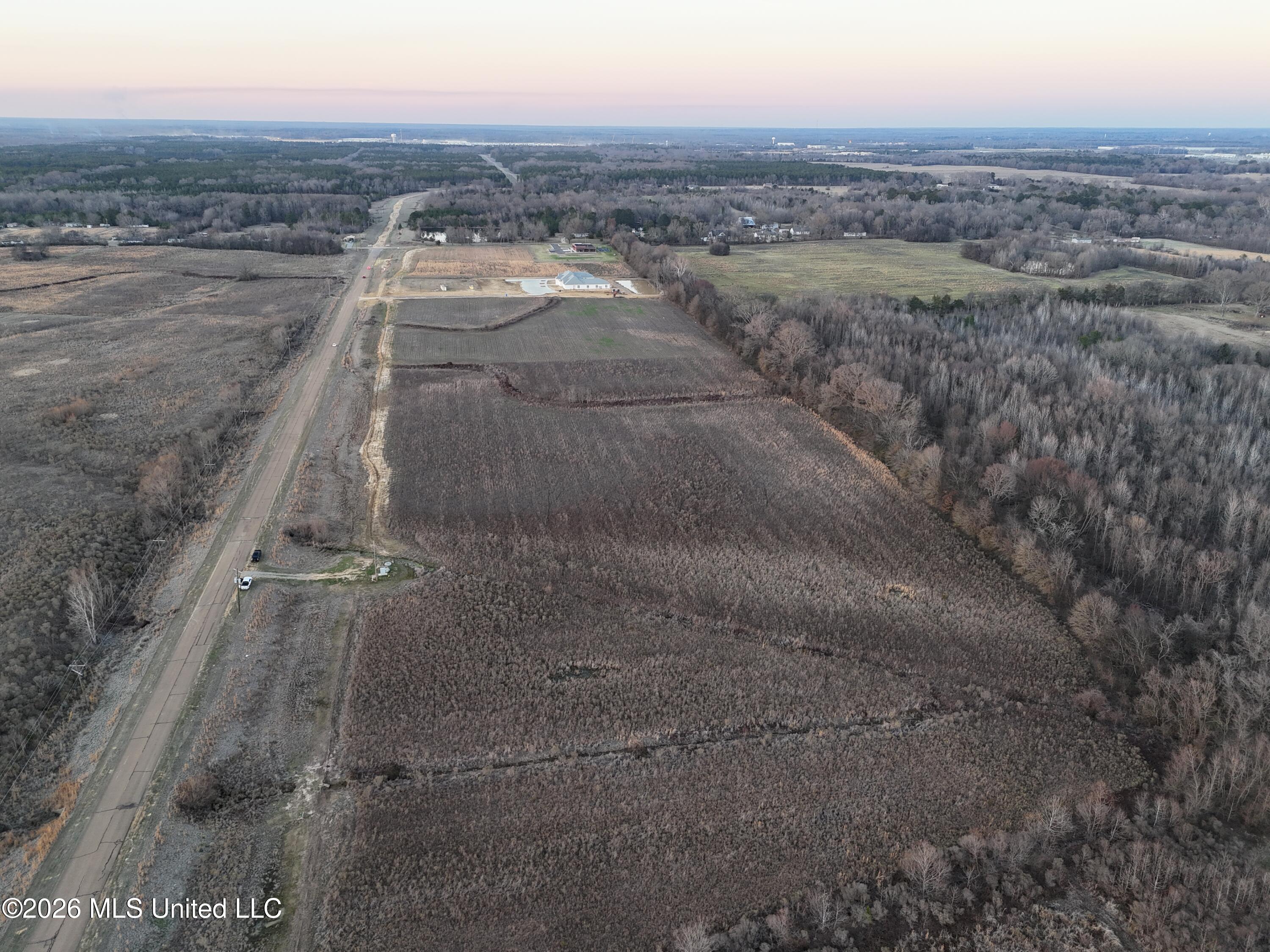 N Calhoun Station Parkway Property Photo 19