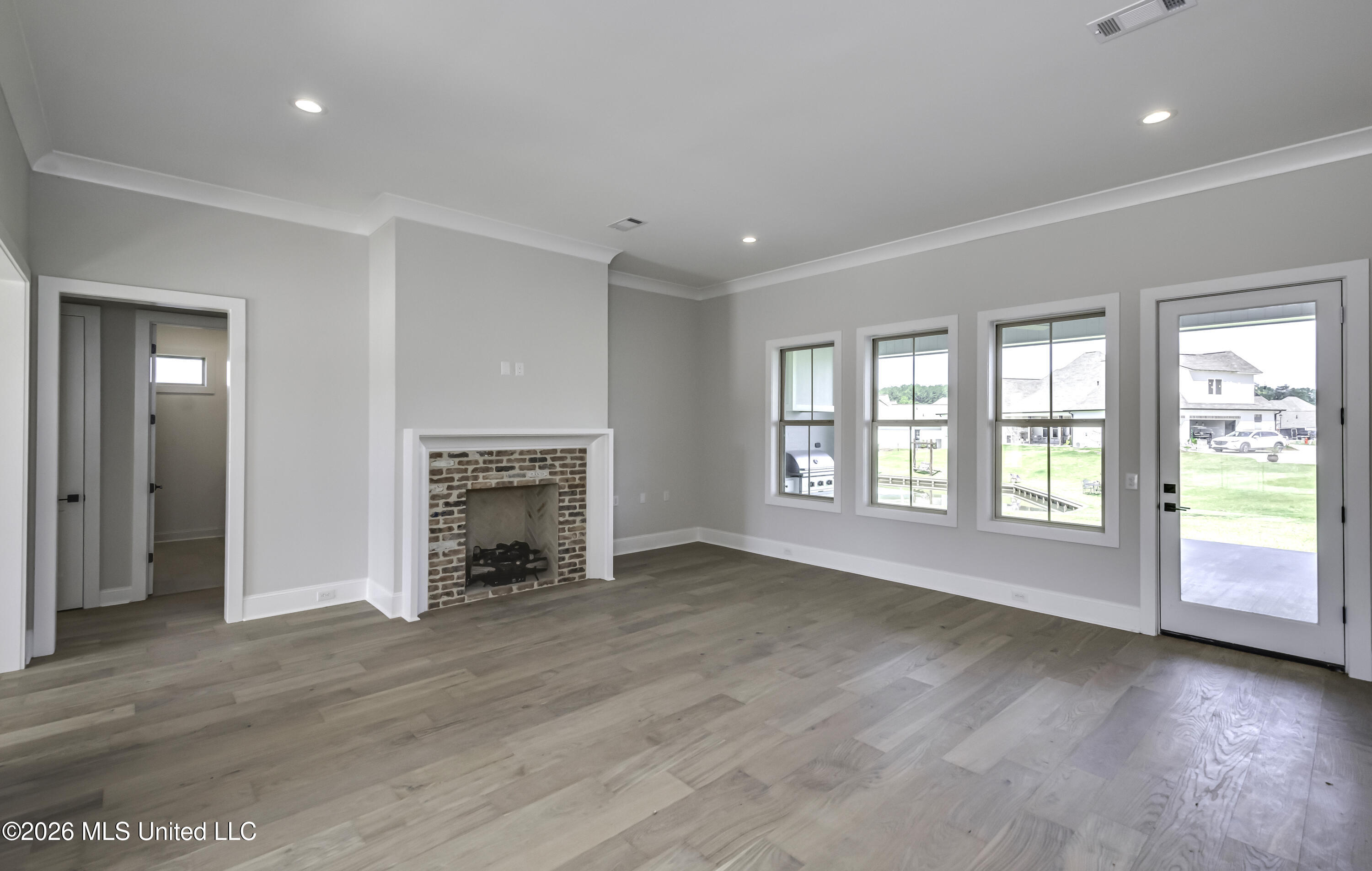114 Charleston Cove Property Photo 15