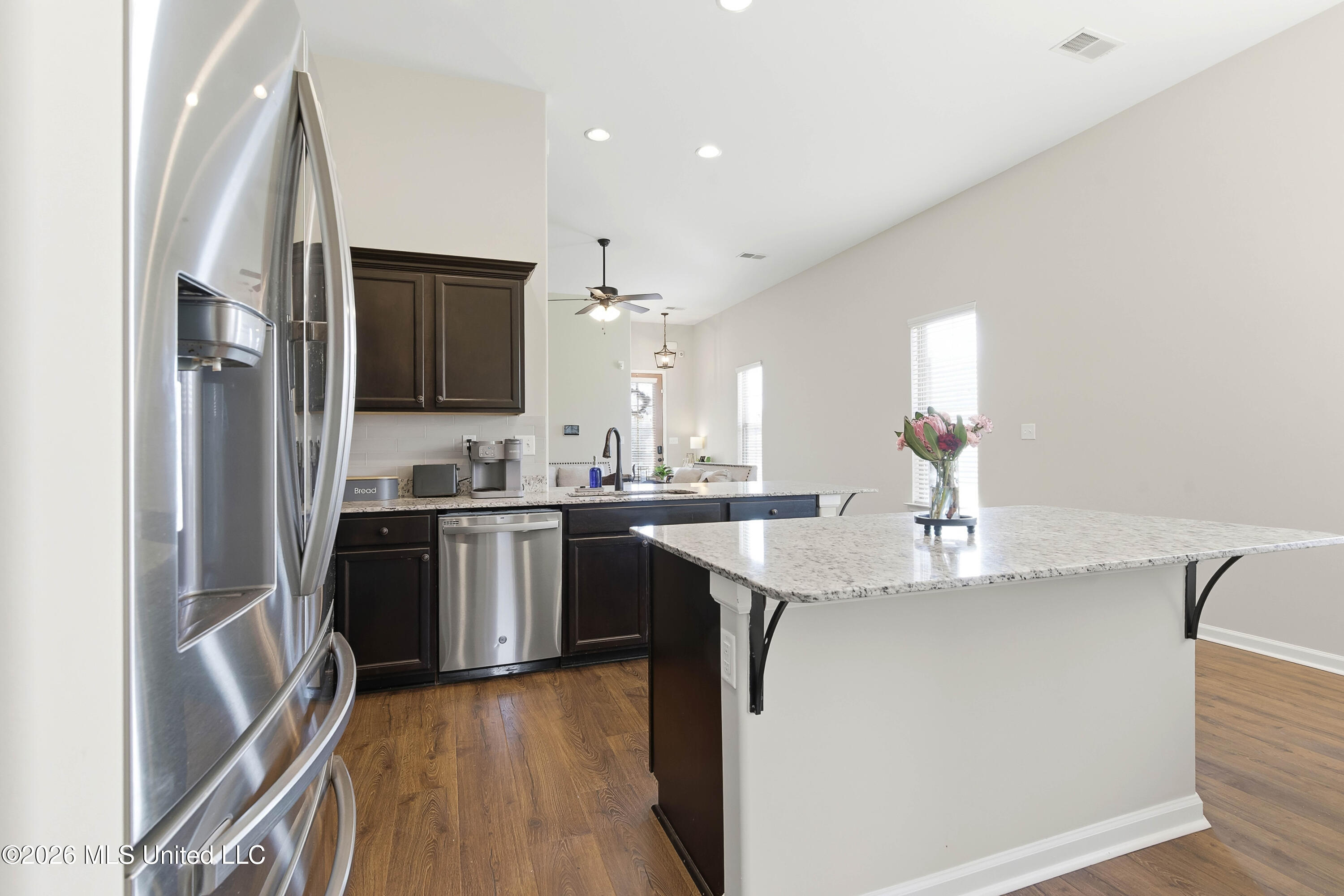 6214 Rosemark Road Property Photo 10