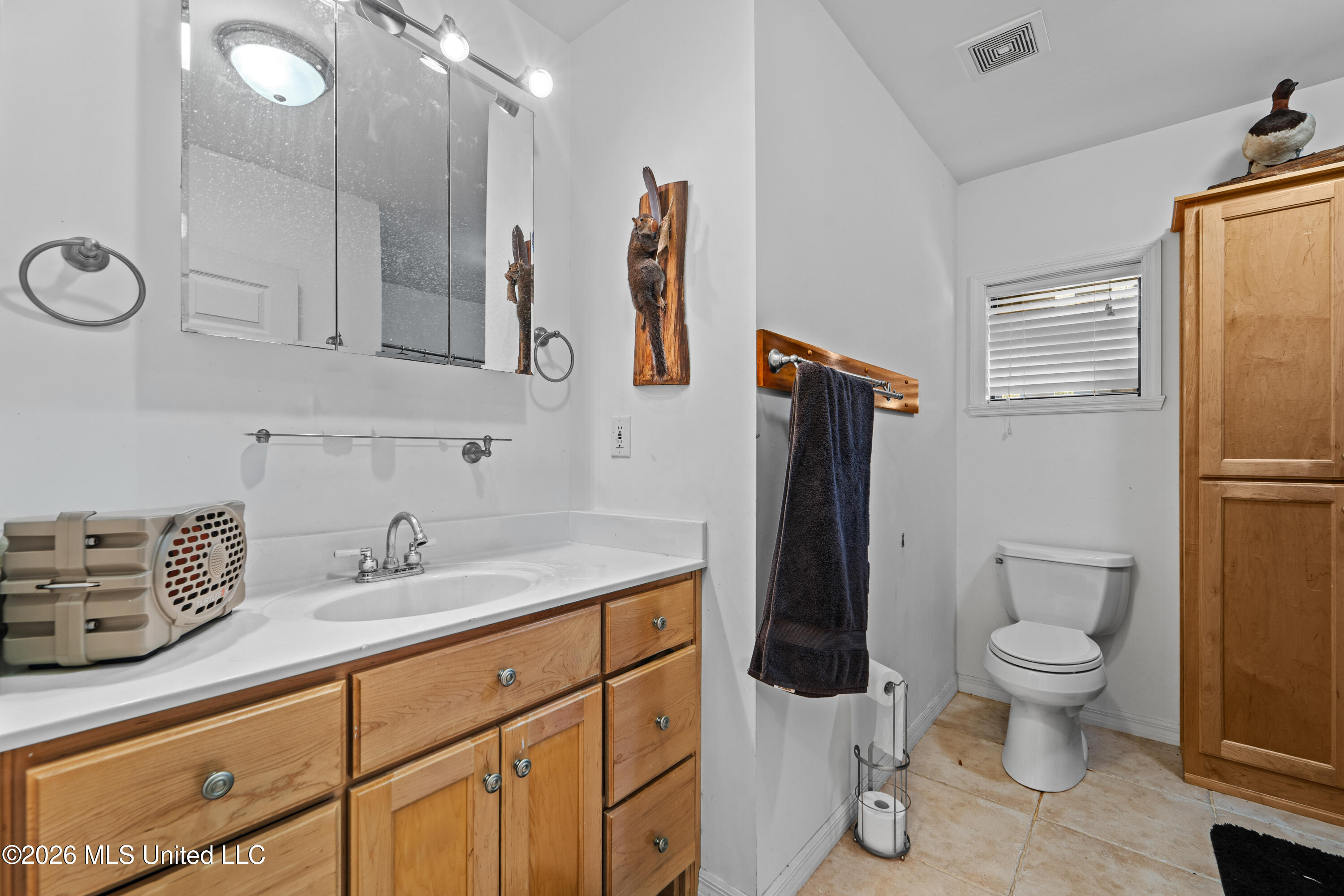 407 E Second Street Property Photo 18