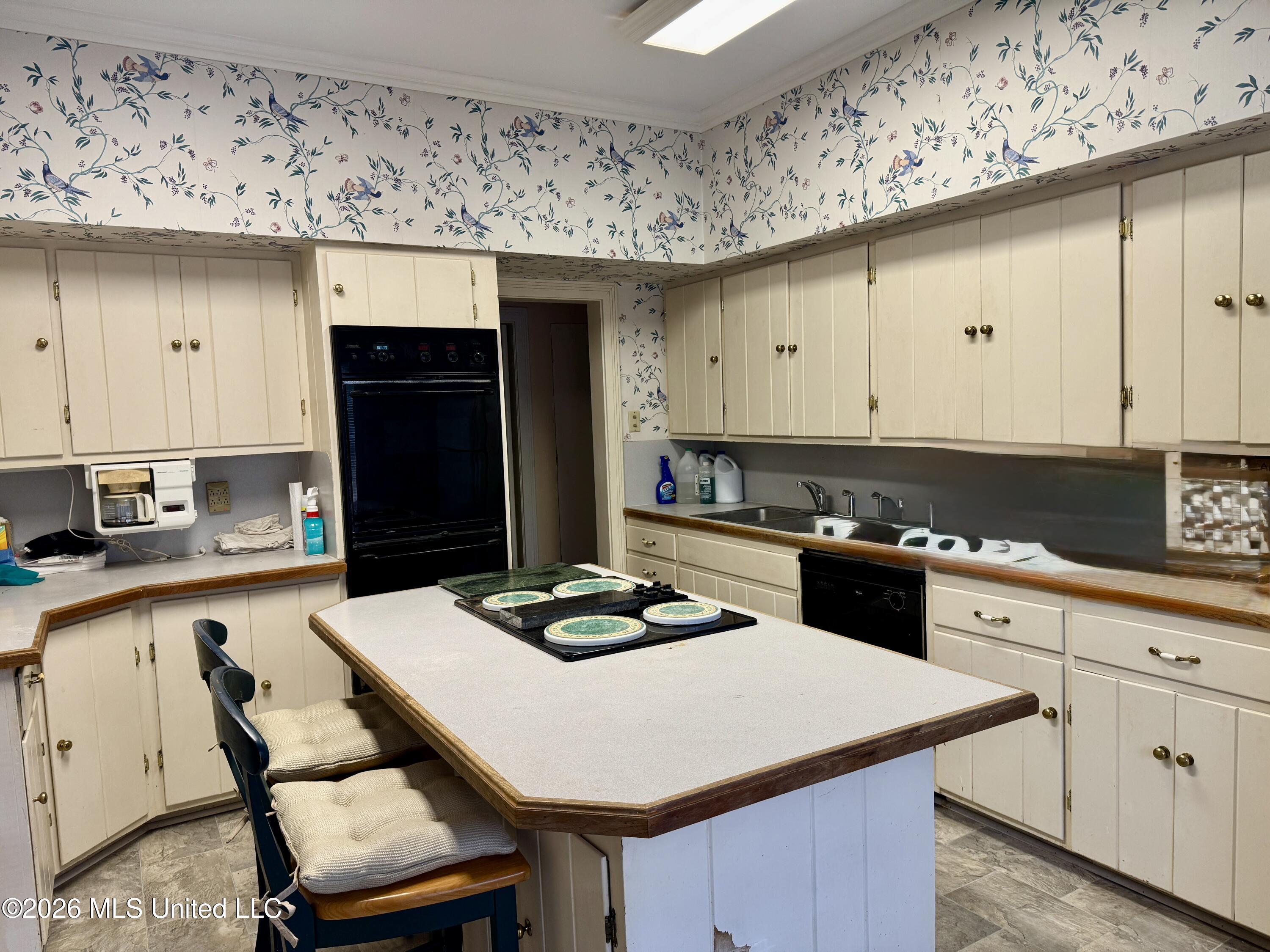 116 Gloucester Road Property Photo 8