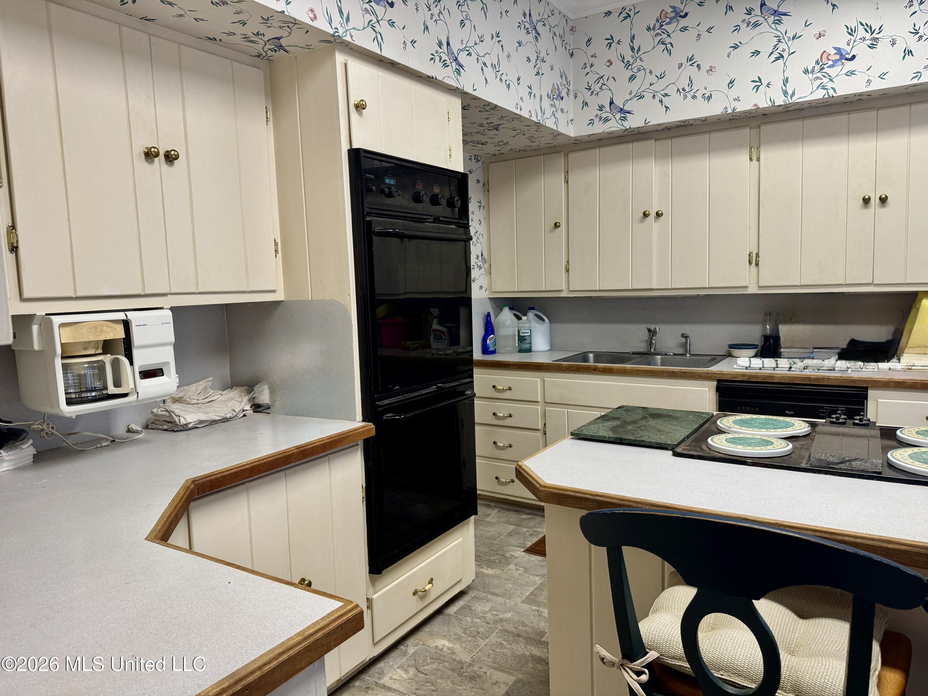 116 Gloucester Road Property Photo 10