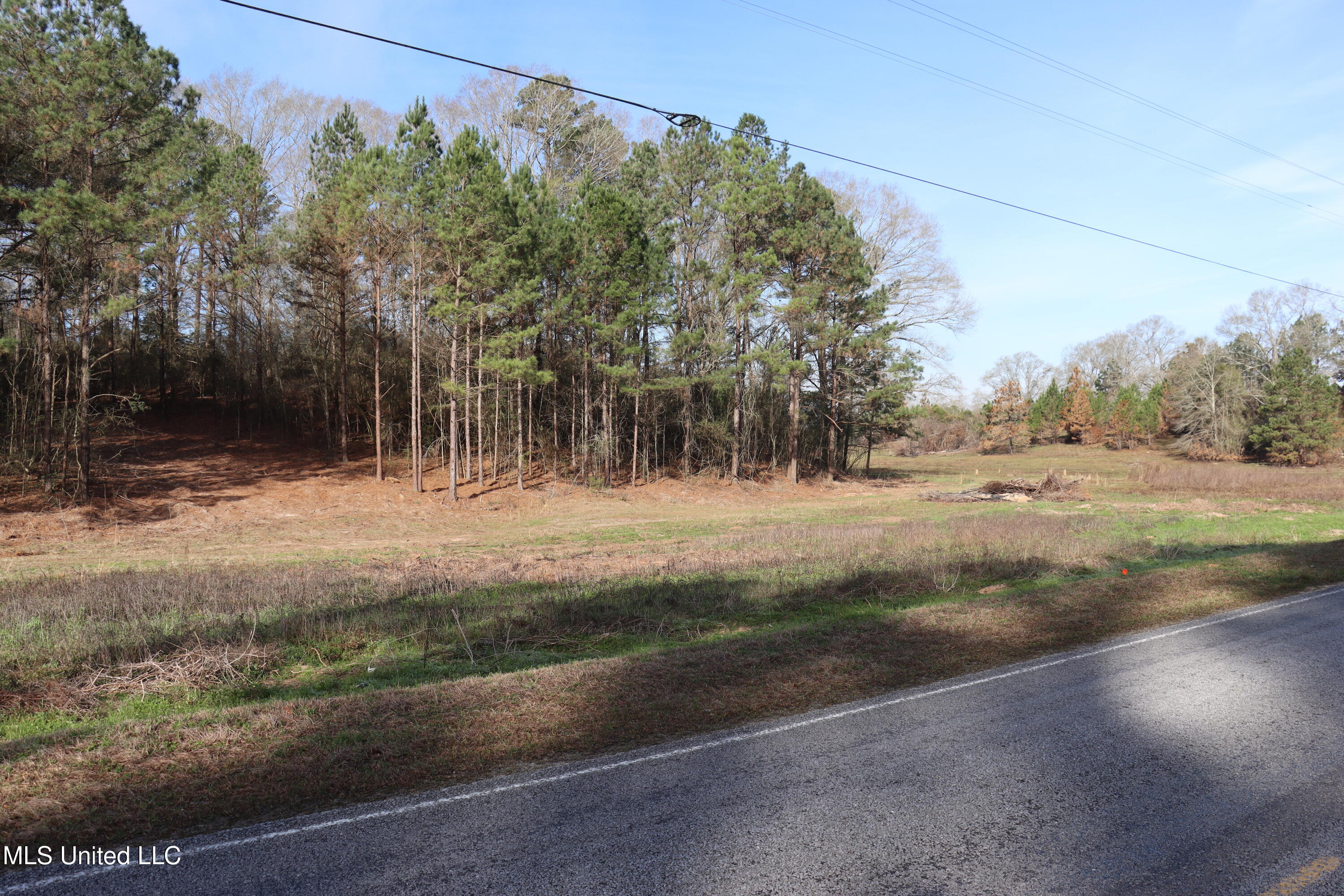 1270 Hilt Fornea Road Property Photo 3