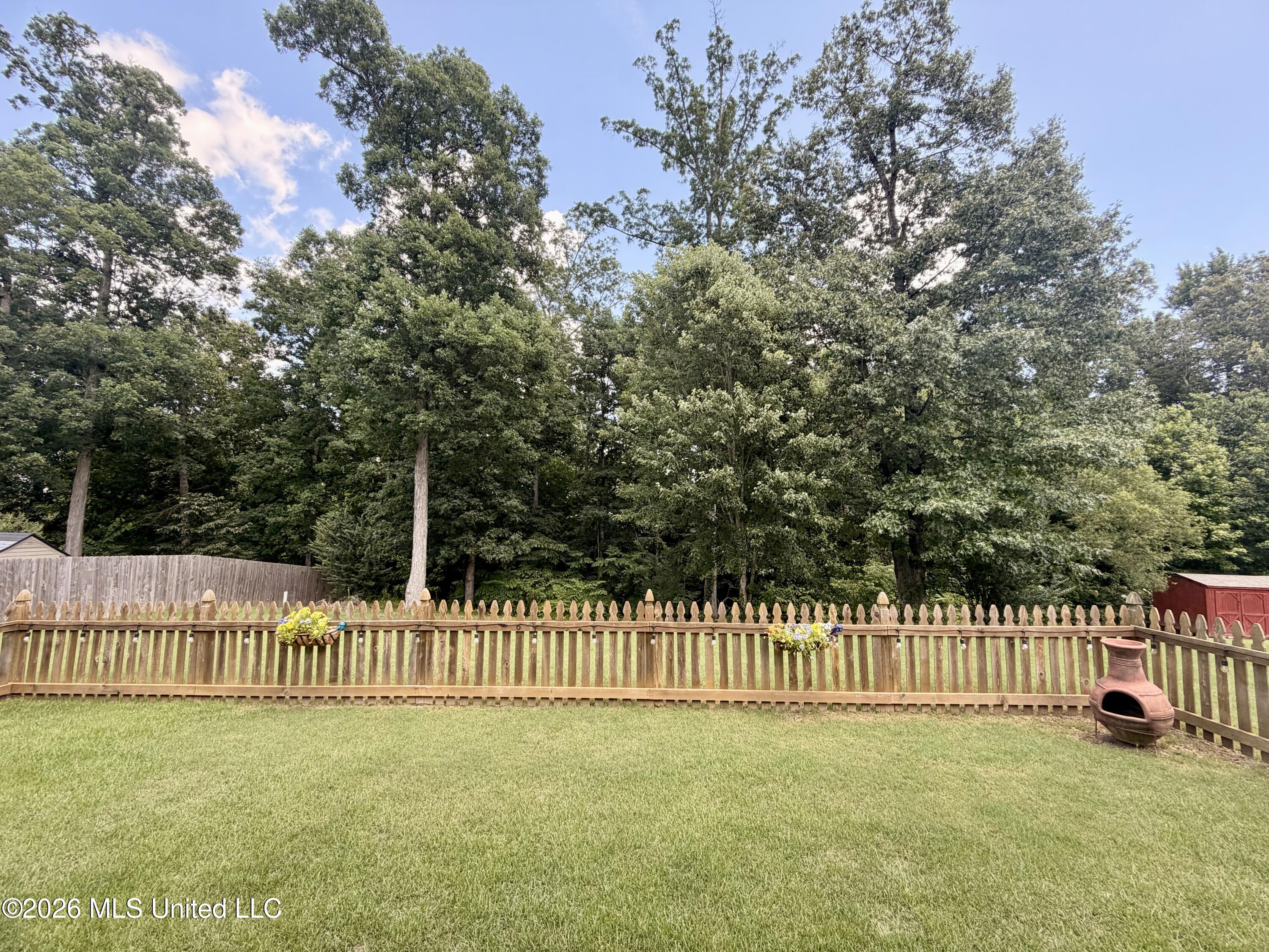 1884 W Keenlan Drive Property Photo 8