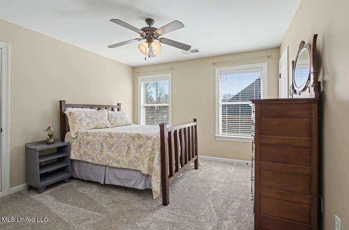 1884 W Keenlan Drive Property Photo 32