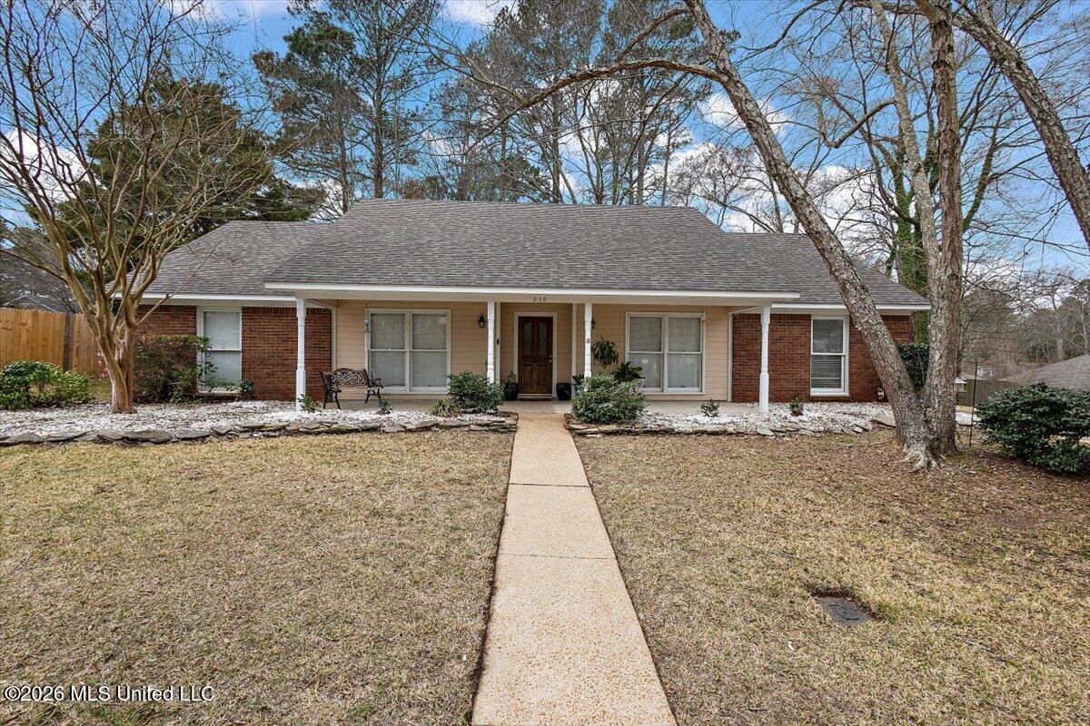 939 Tenby Drive Property Photo 1
