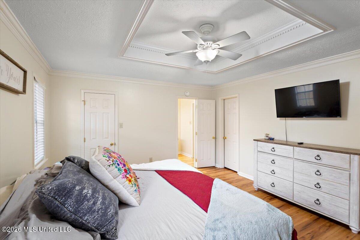 939 Tenby Drive Property Photo 16