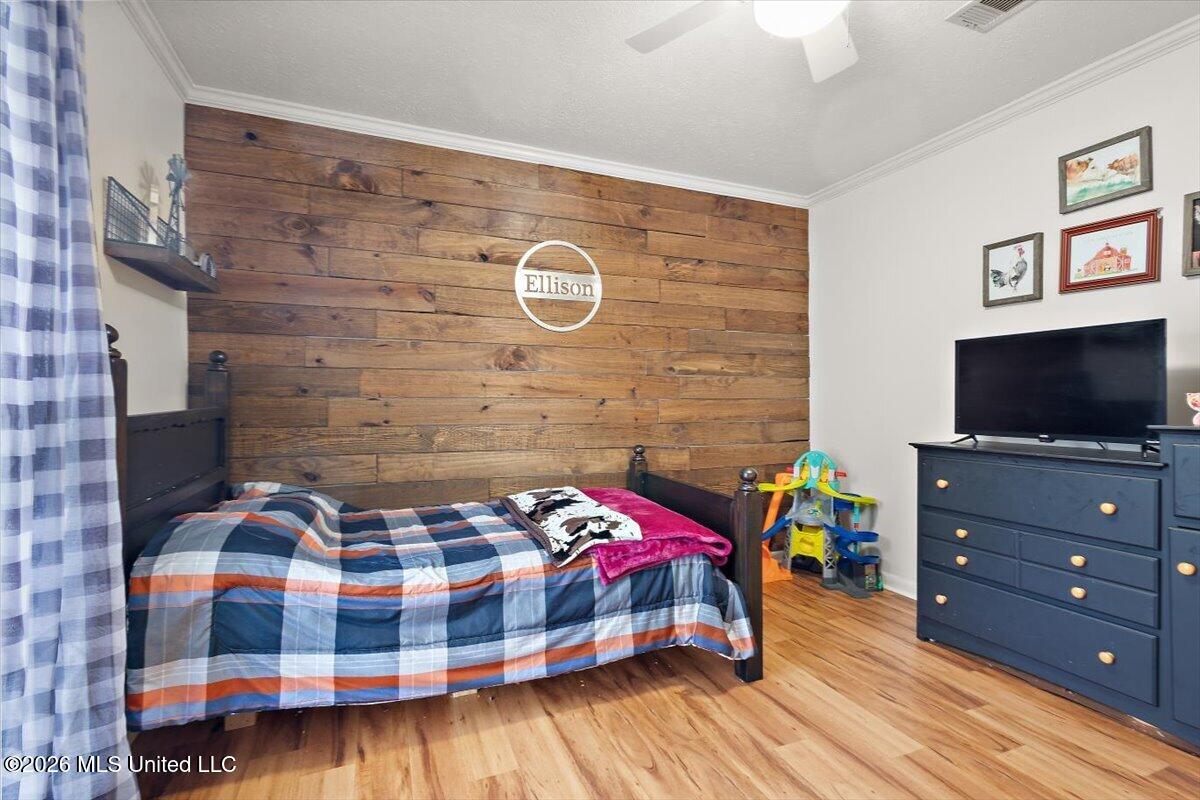 939 Tenby Drive Property Photo 22