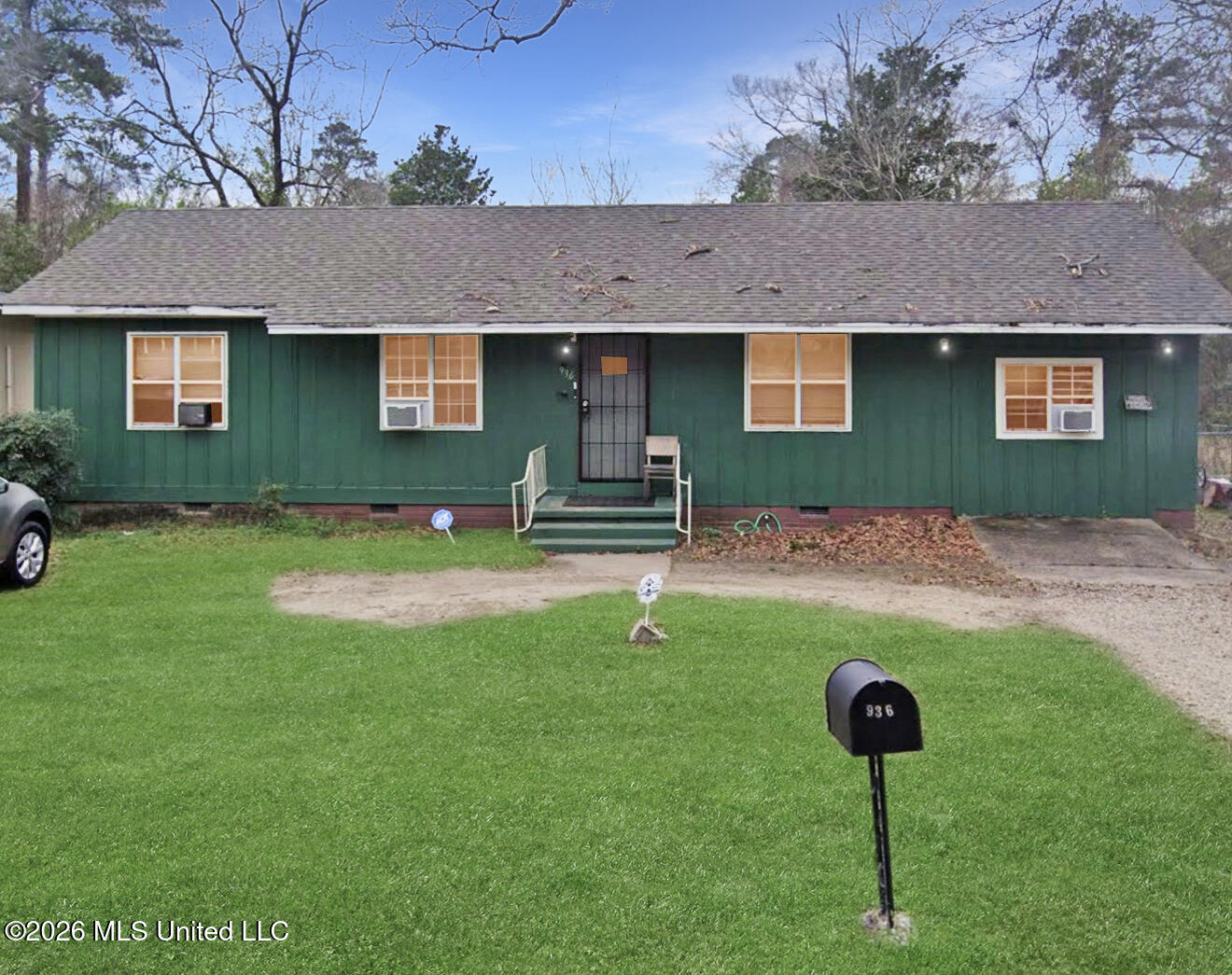 936 W 6th Street Property Photo 13