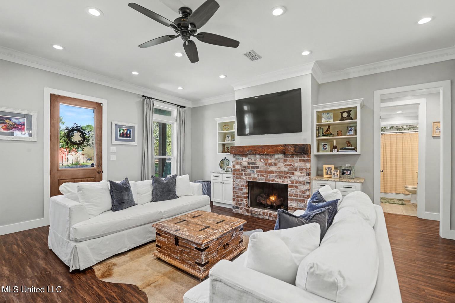 802 Old Spanish Trail Property Photo 4