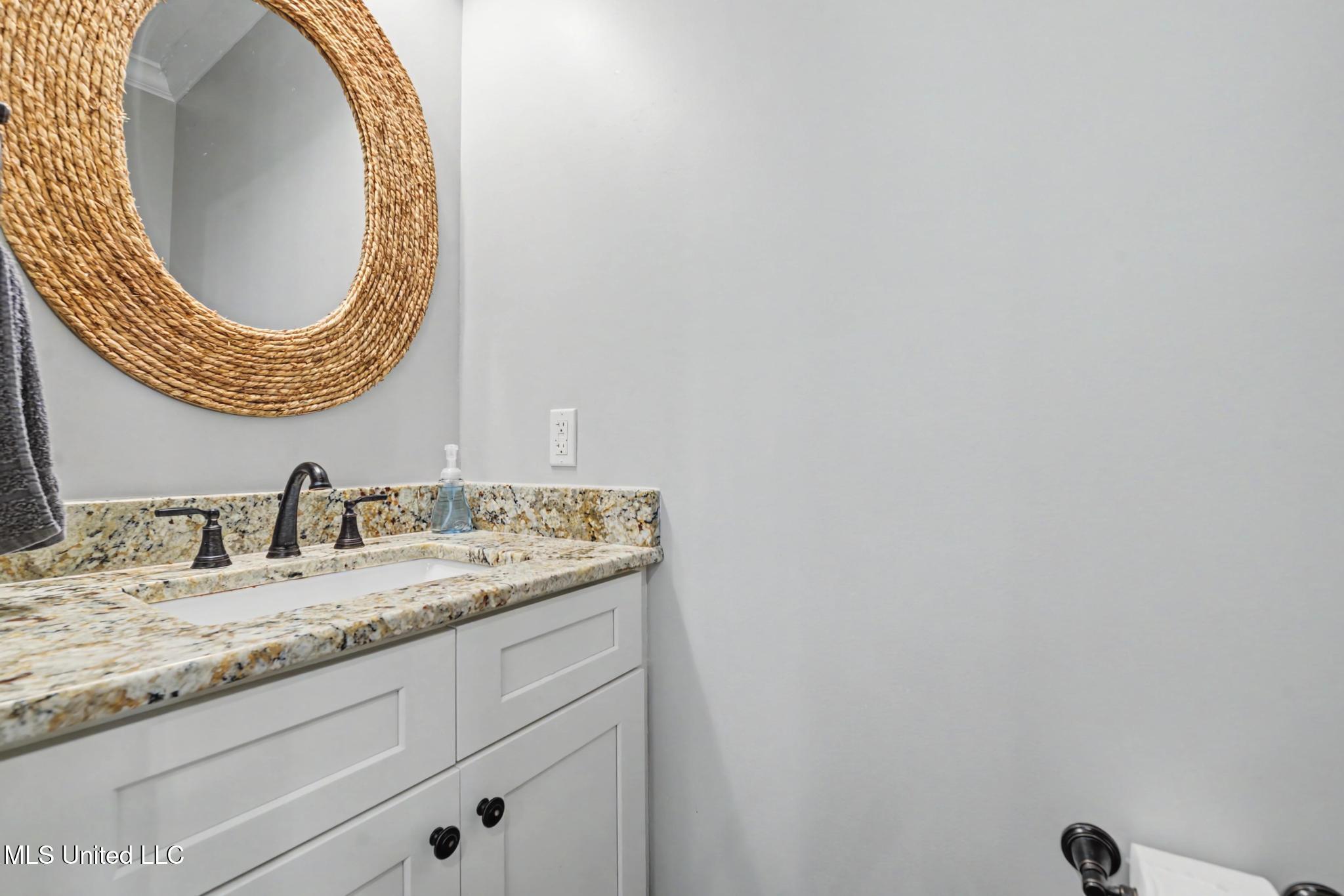 802 Old Spanish Trail Property Photo 8