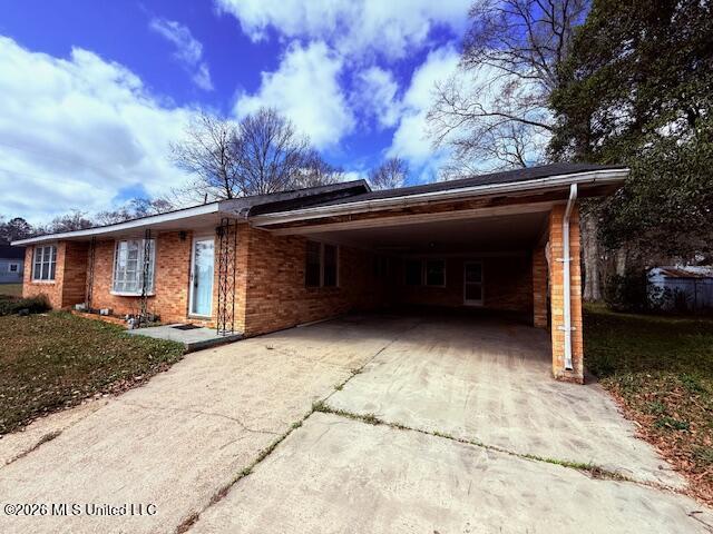 417 Franklinton Street Property Photo 2