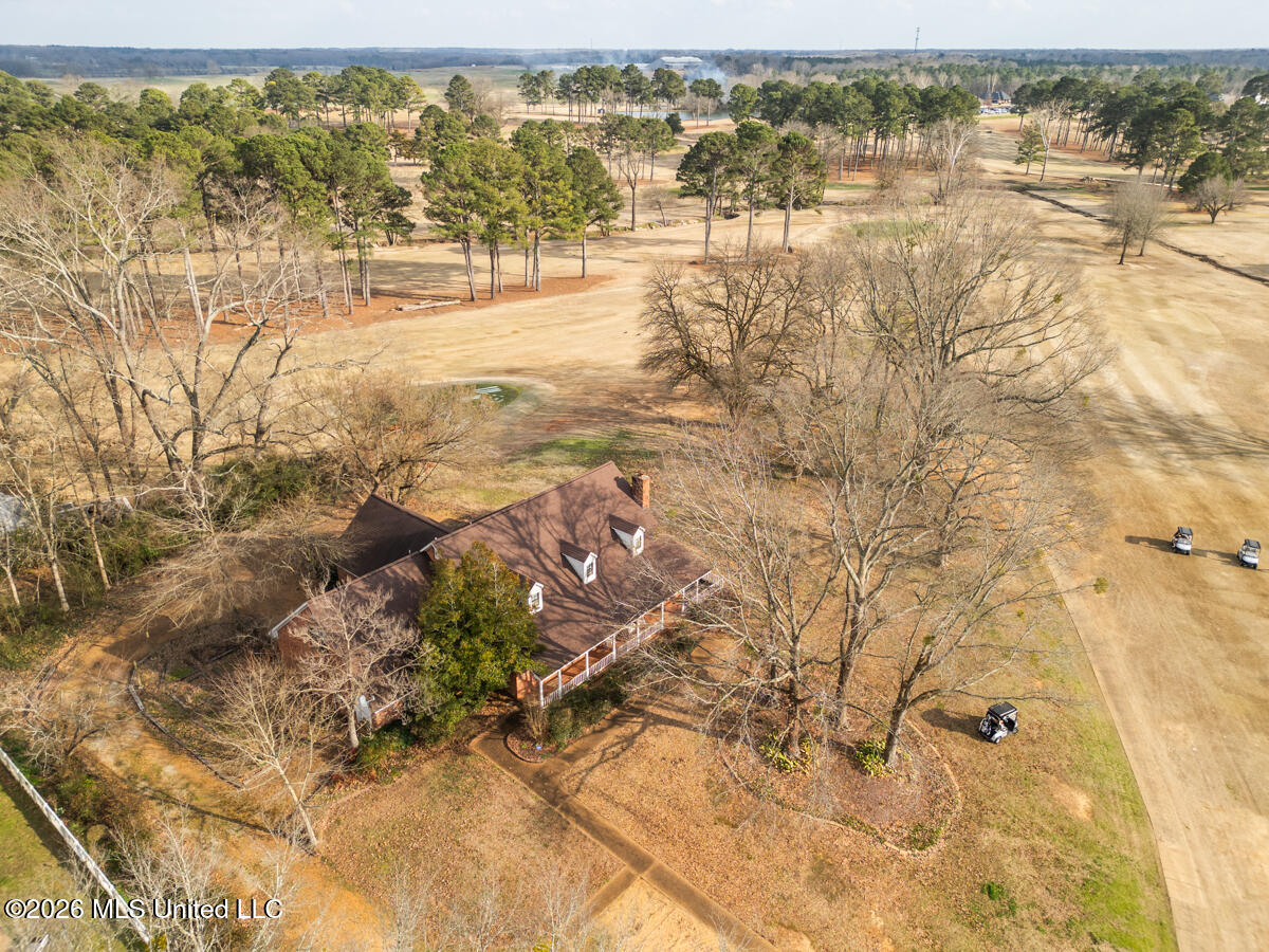 617 S Wedgewood Road Property Photo 1