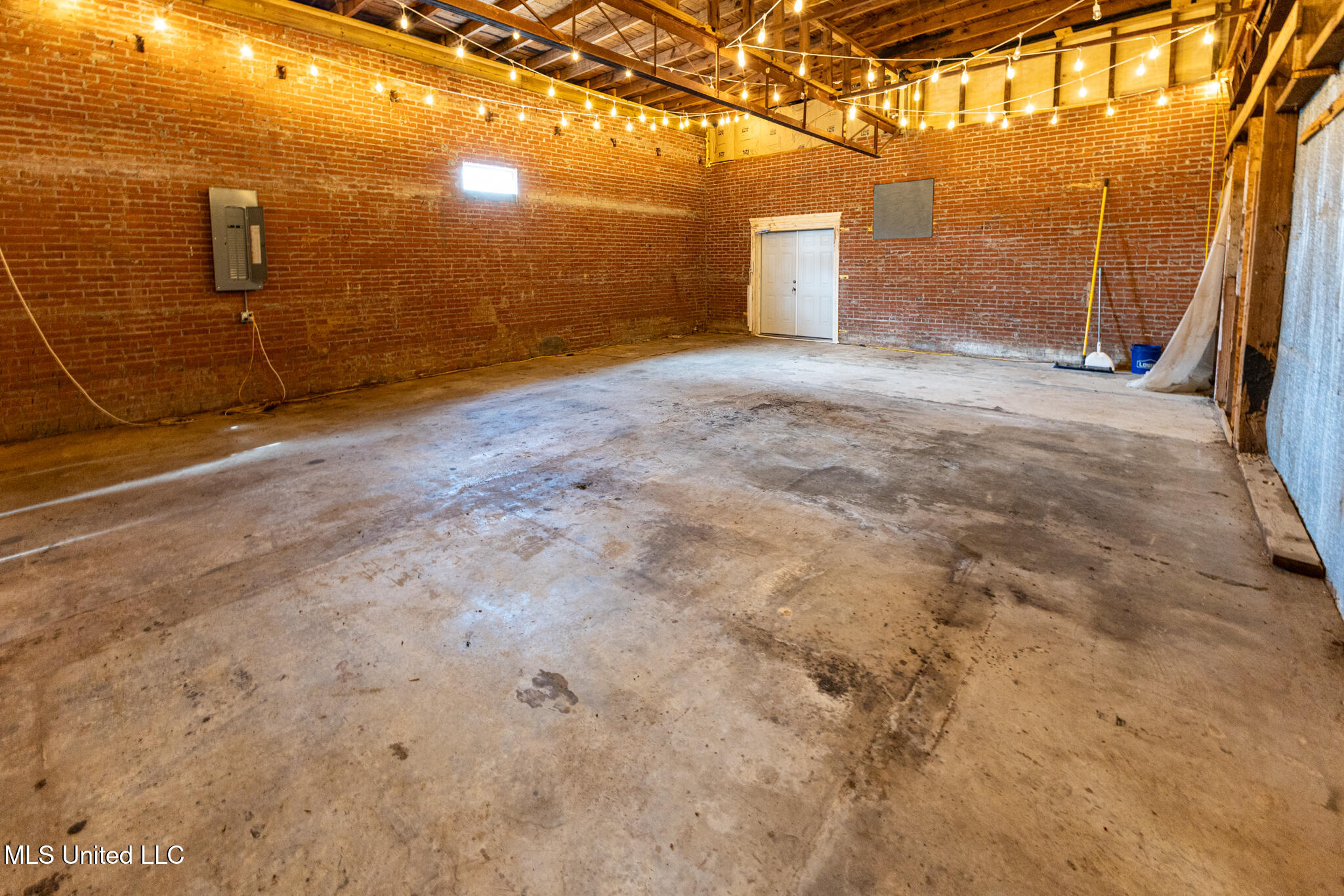8484 Highway 483 Property Photo 18