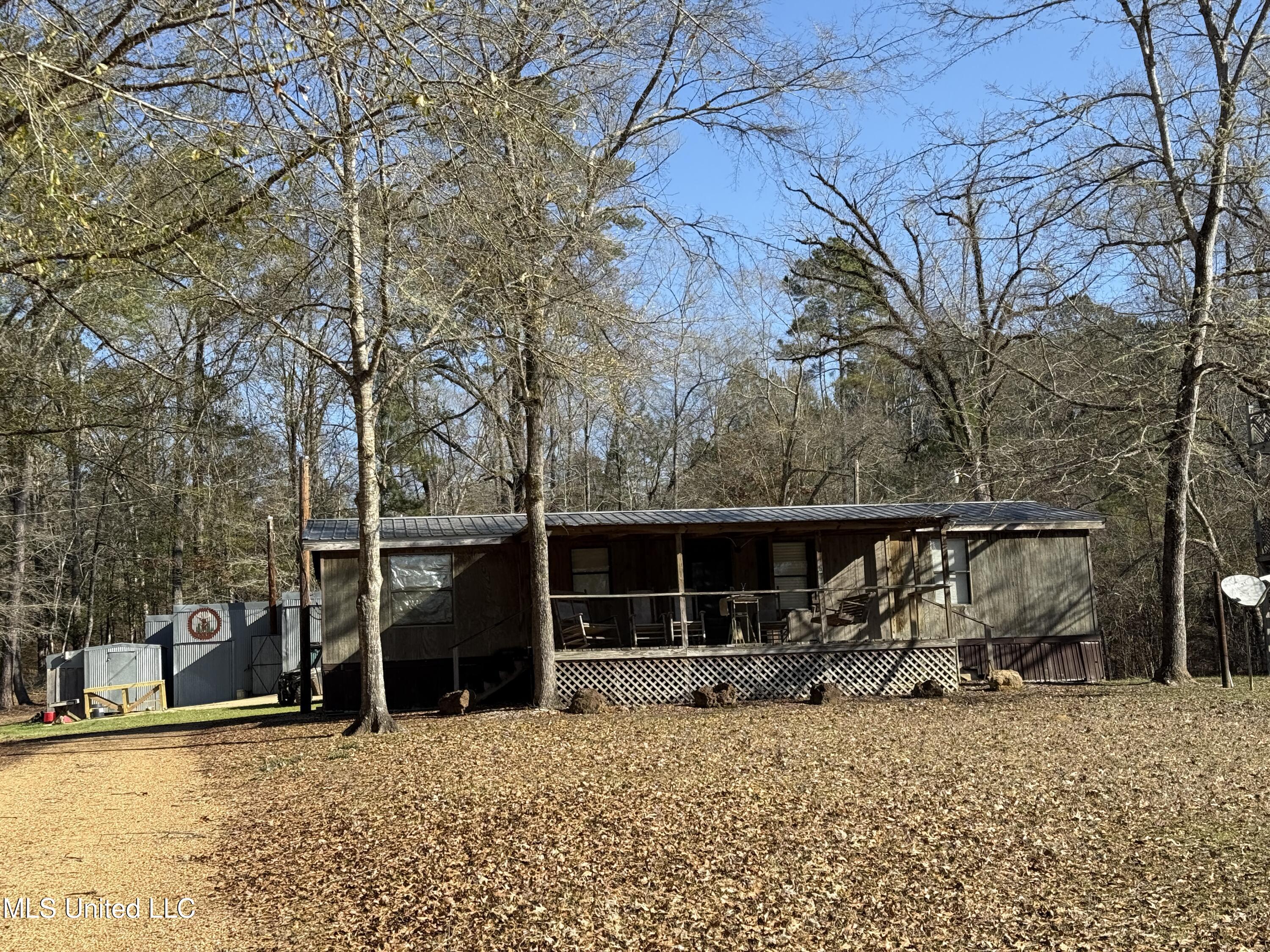 114 Huff Lane Property Photo 3