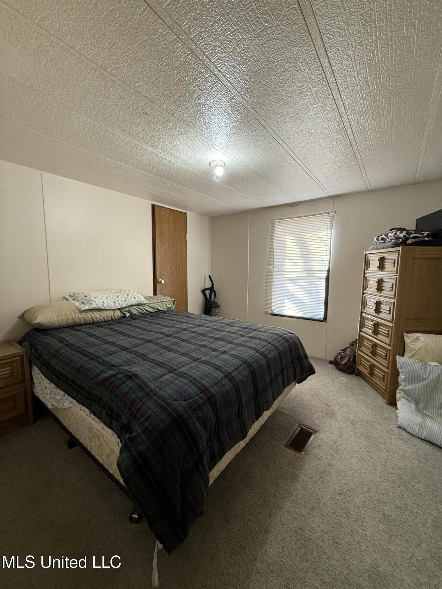 114 Huff Lane Property Photo 12