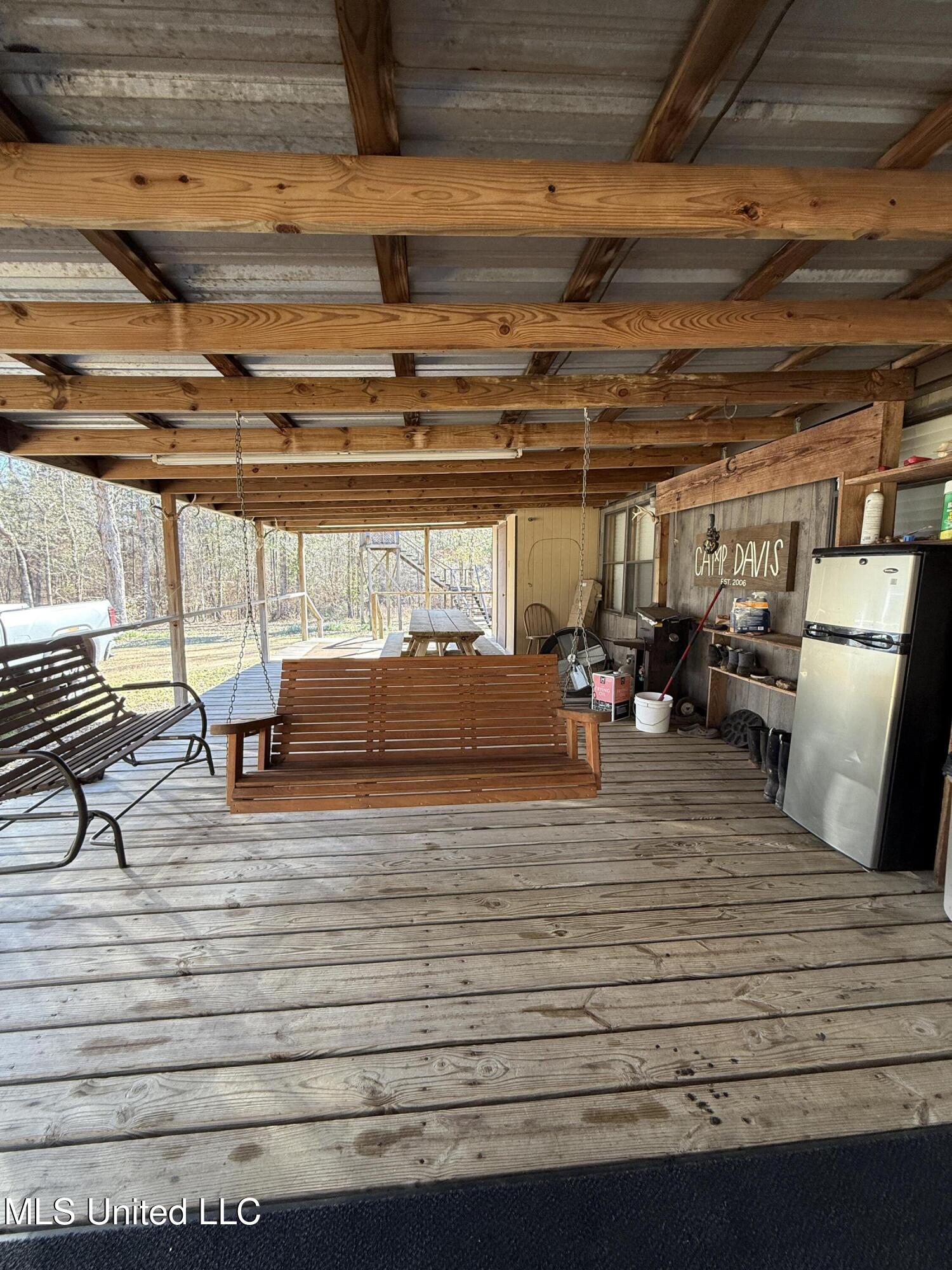 114 Huff Lane Property Photo 15