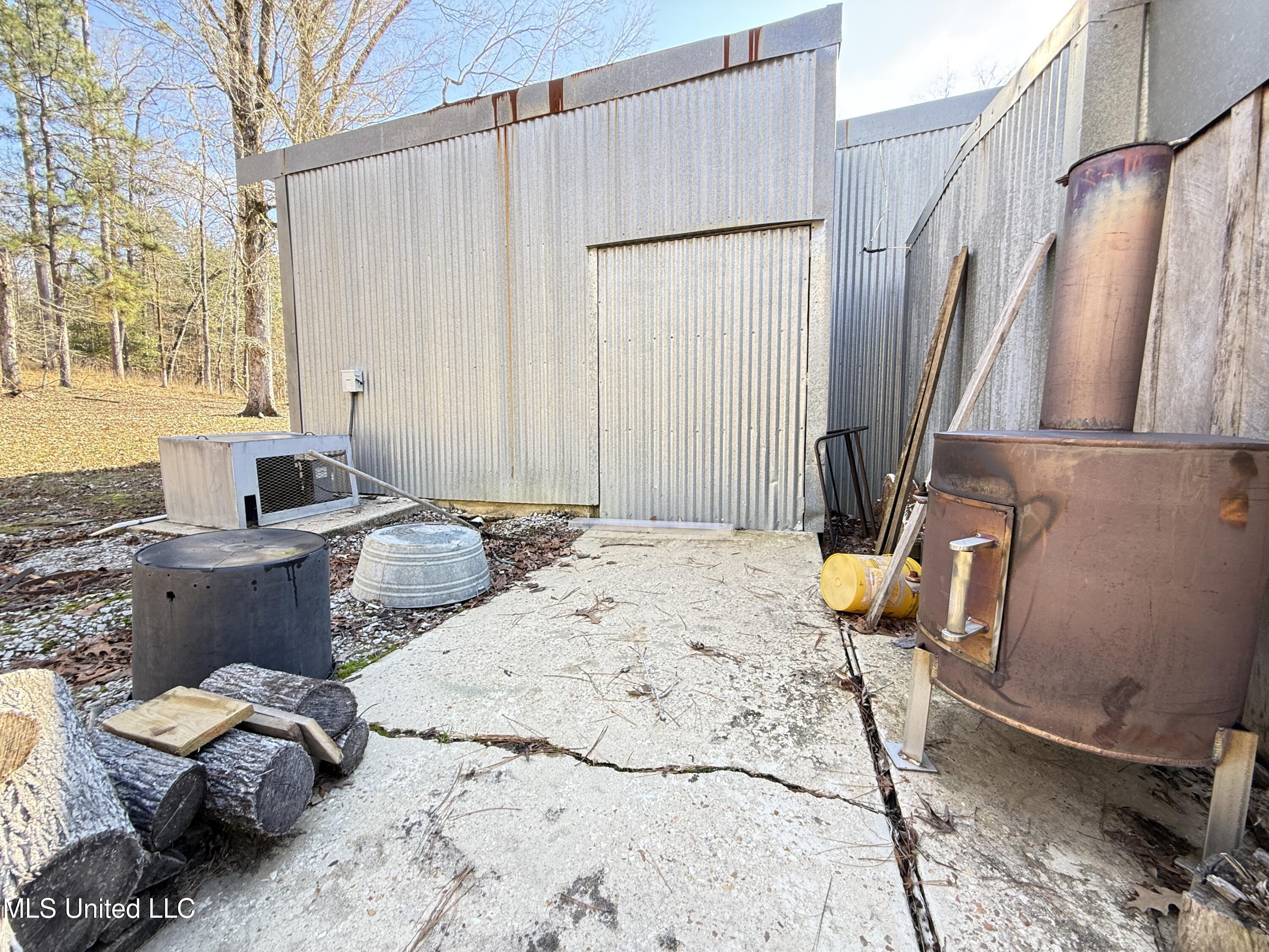 114 Huff Lane Property Photo 16
