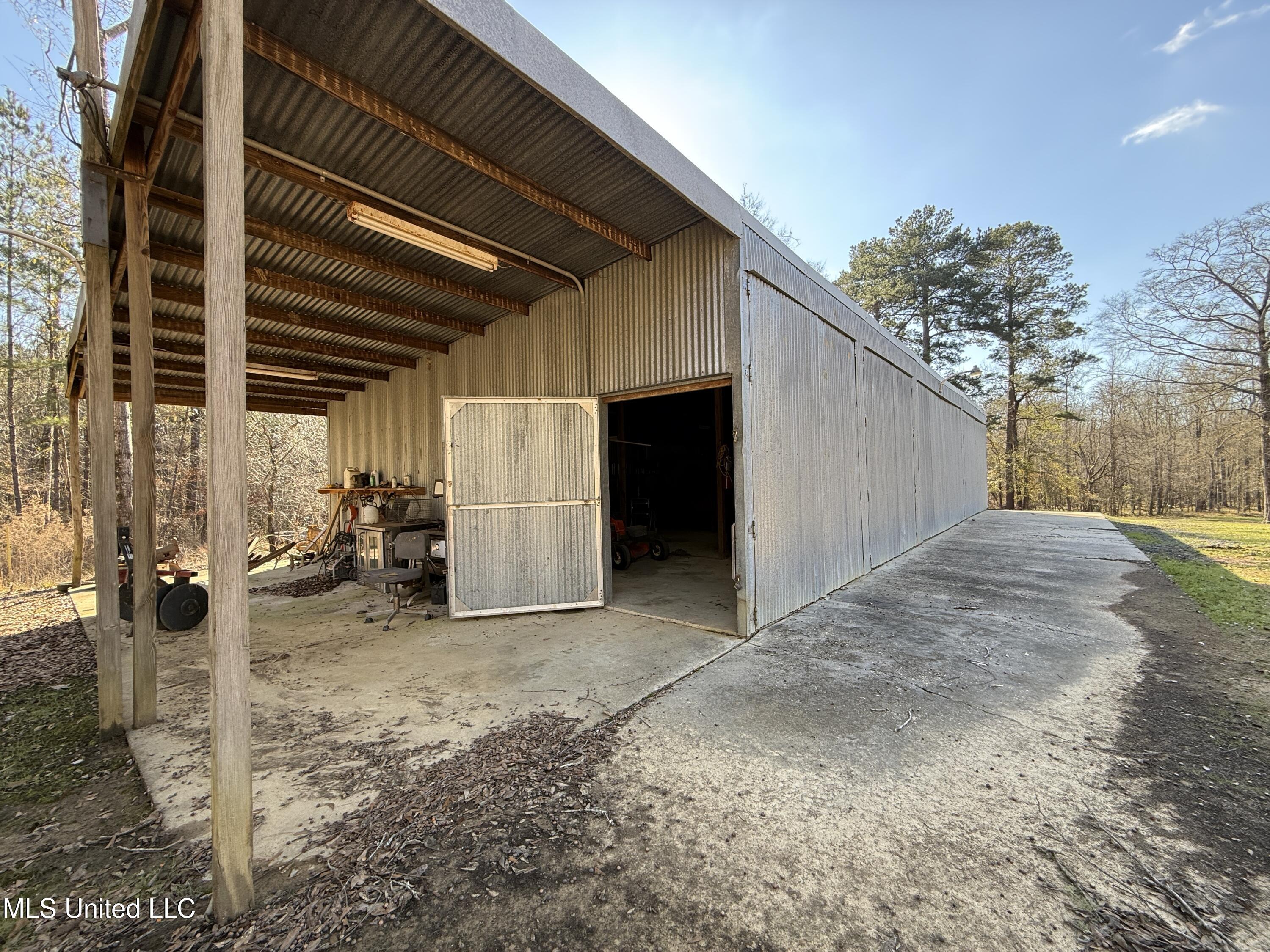 114 Huff Lane Property Photo 17