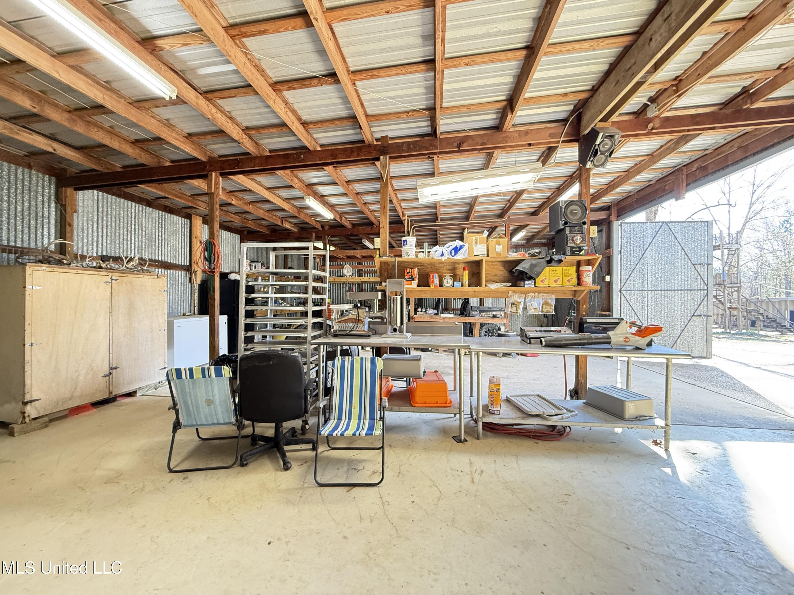 114 Huff Lane Property Photo 18