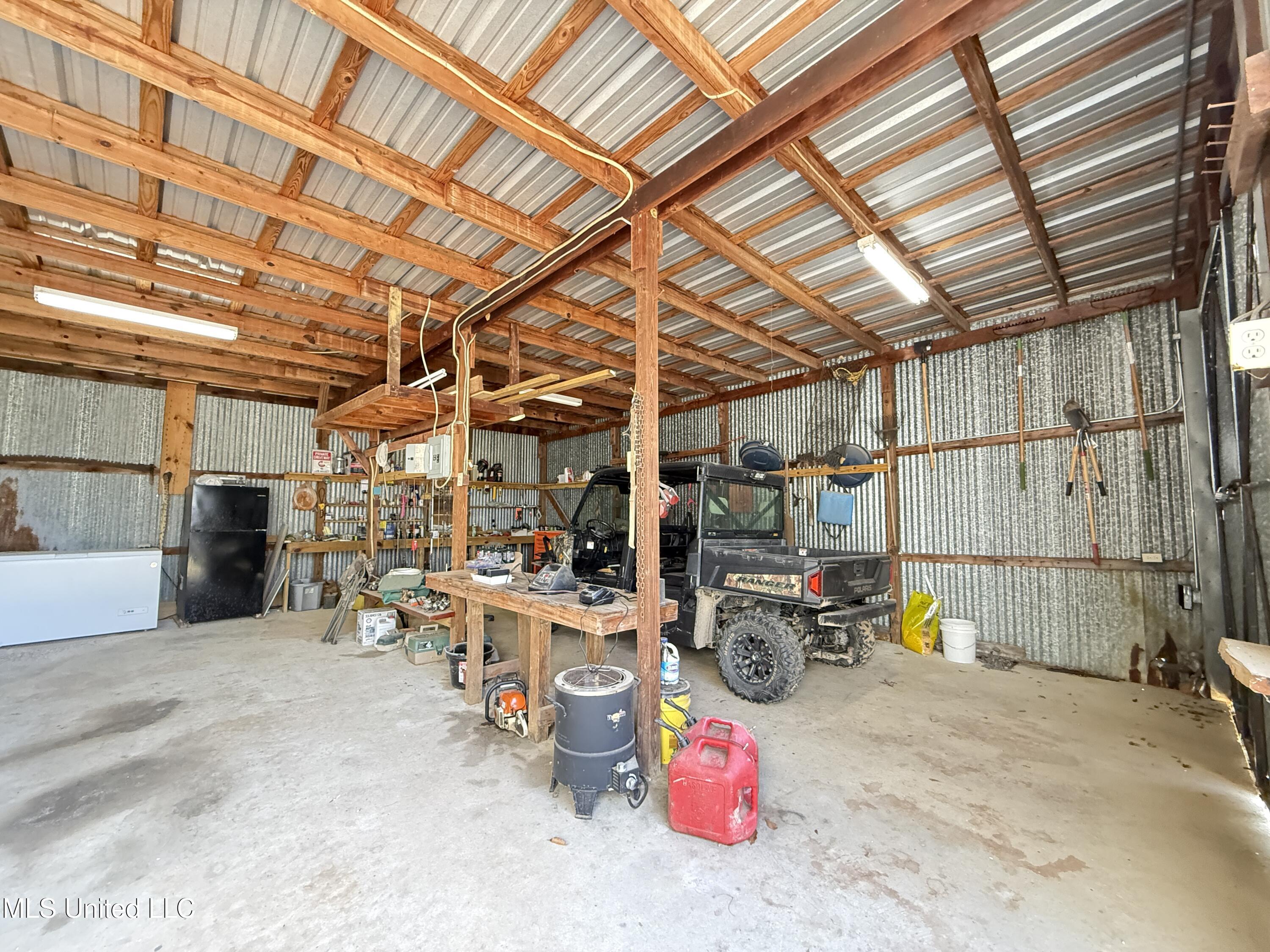 114 Huff Lane Property Photo 21