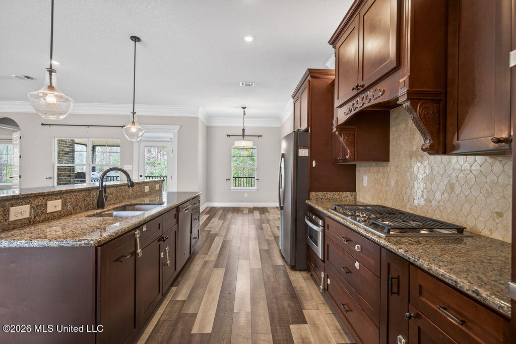 5629 Via Toscana Property Photo 13