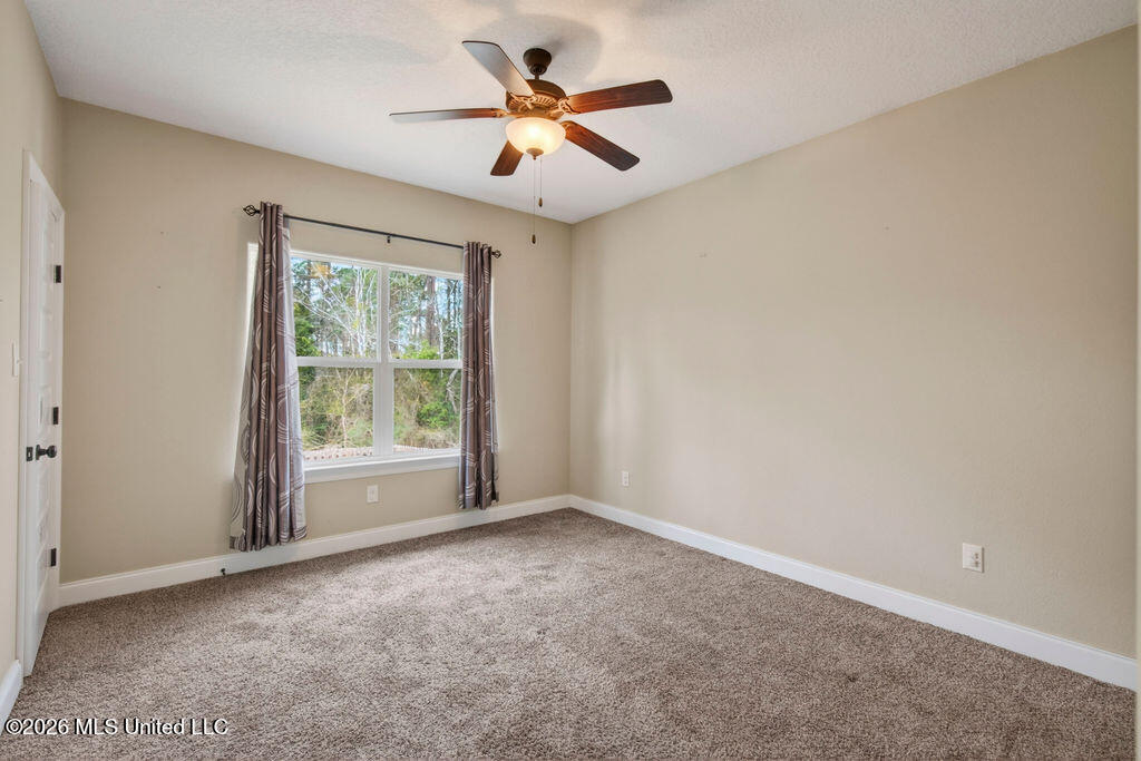 5629 Via Toscana Property Photo 27