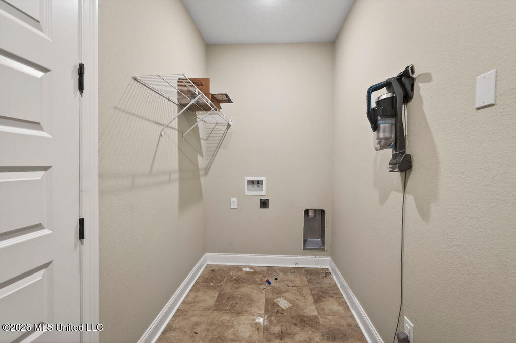 5629 Via Toscana Property Photo 38
