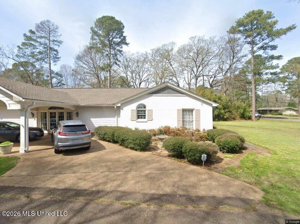 610 Marion Boulevard Property Photo 3