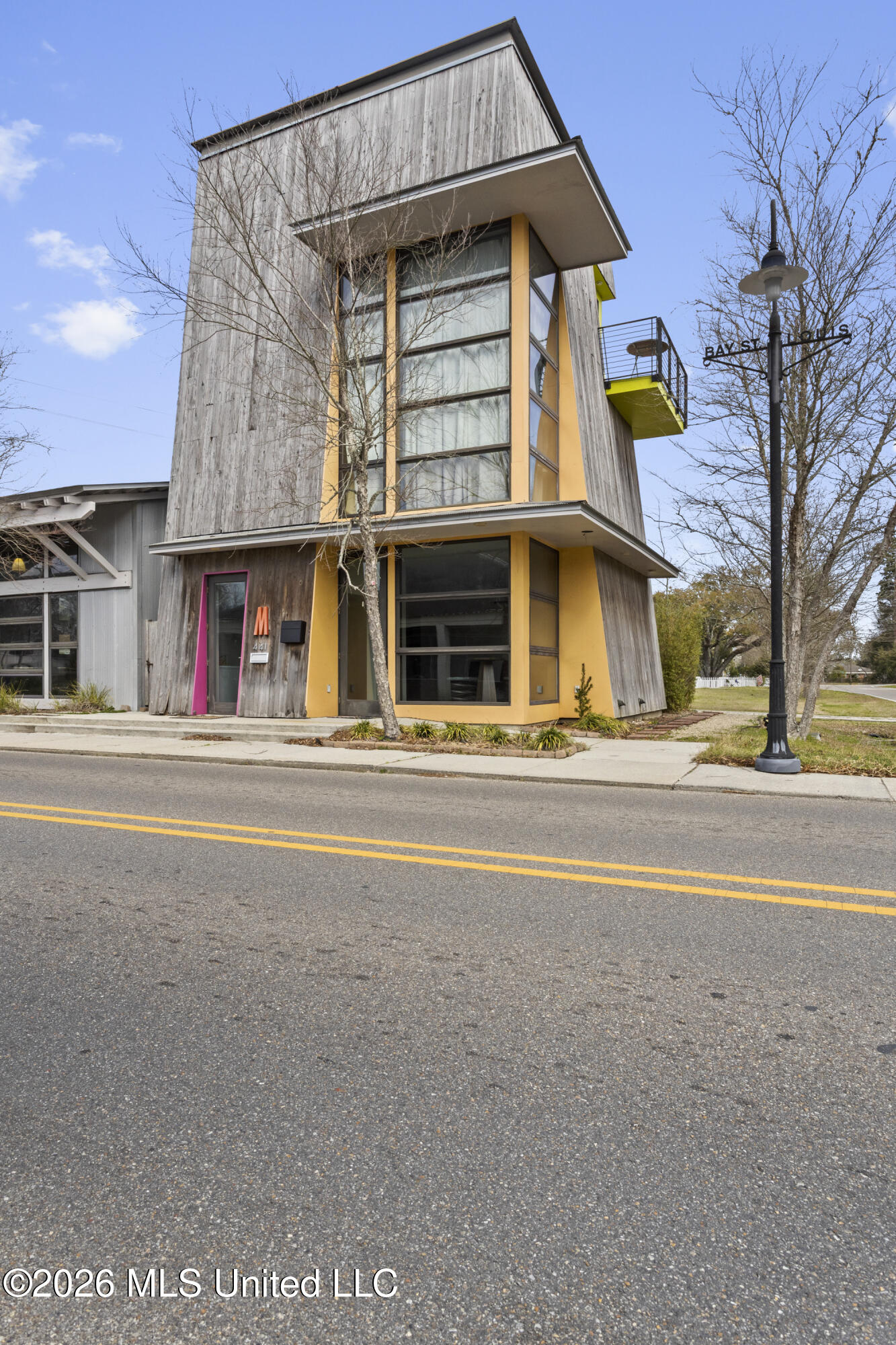 443/441 Main Street Property Photo 15