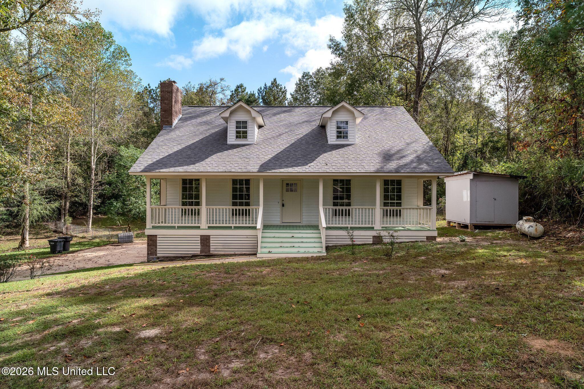 10 Poplar Drive Property Photo 2