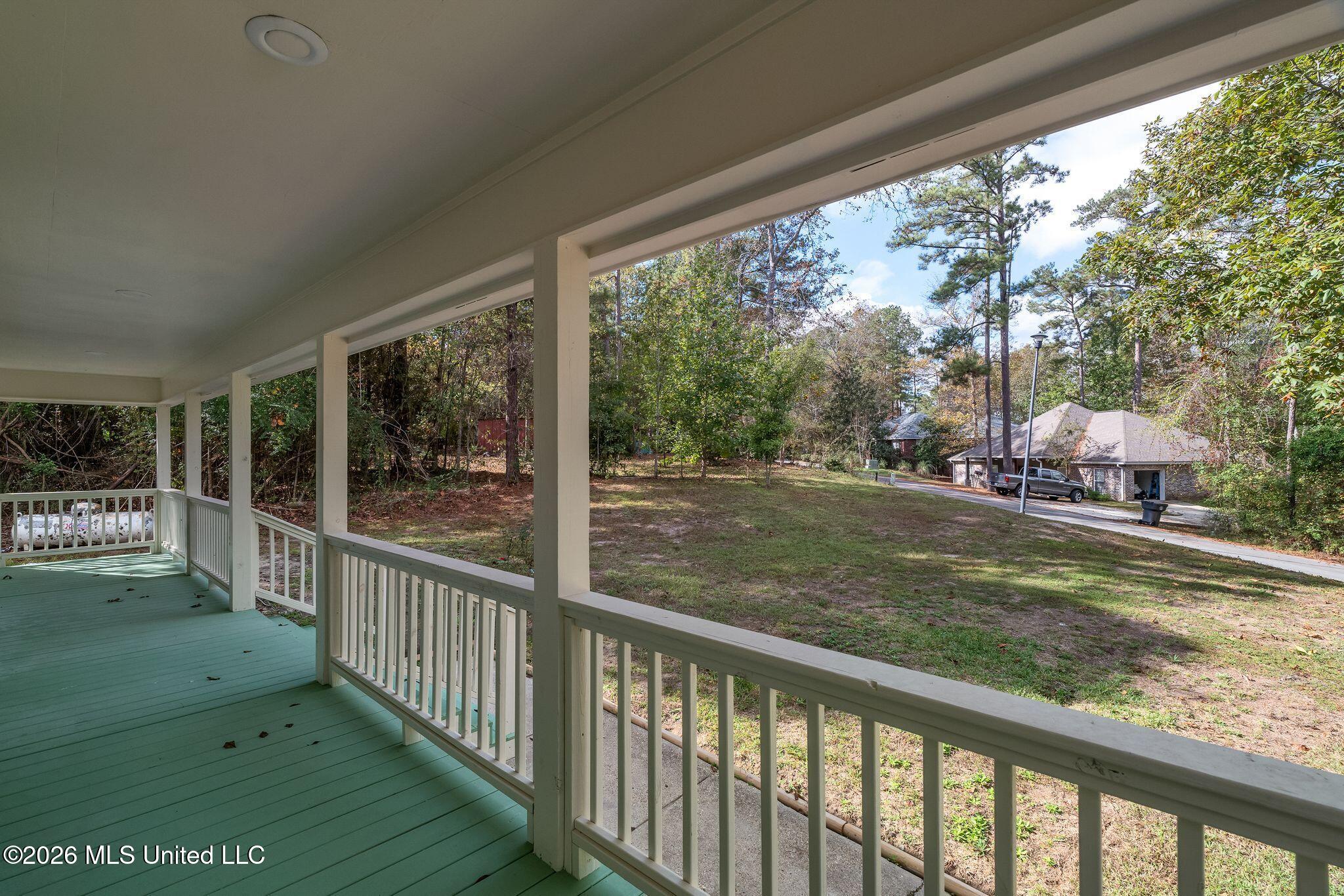 10 Poplar Drive Property Photo 6