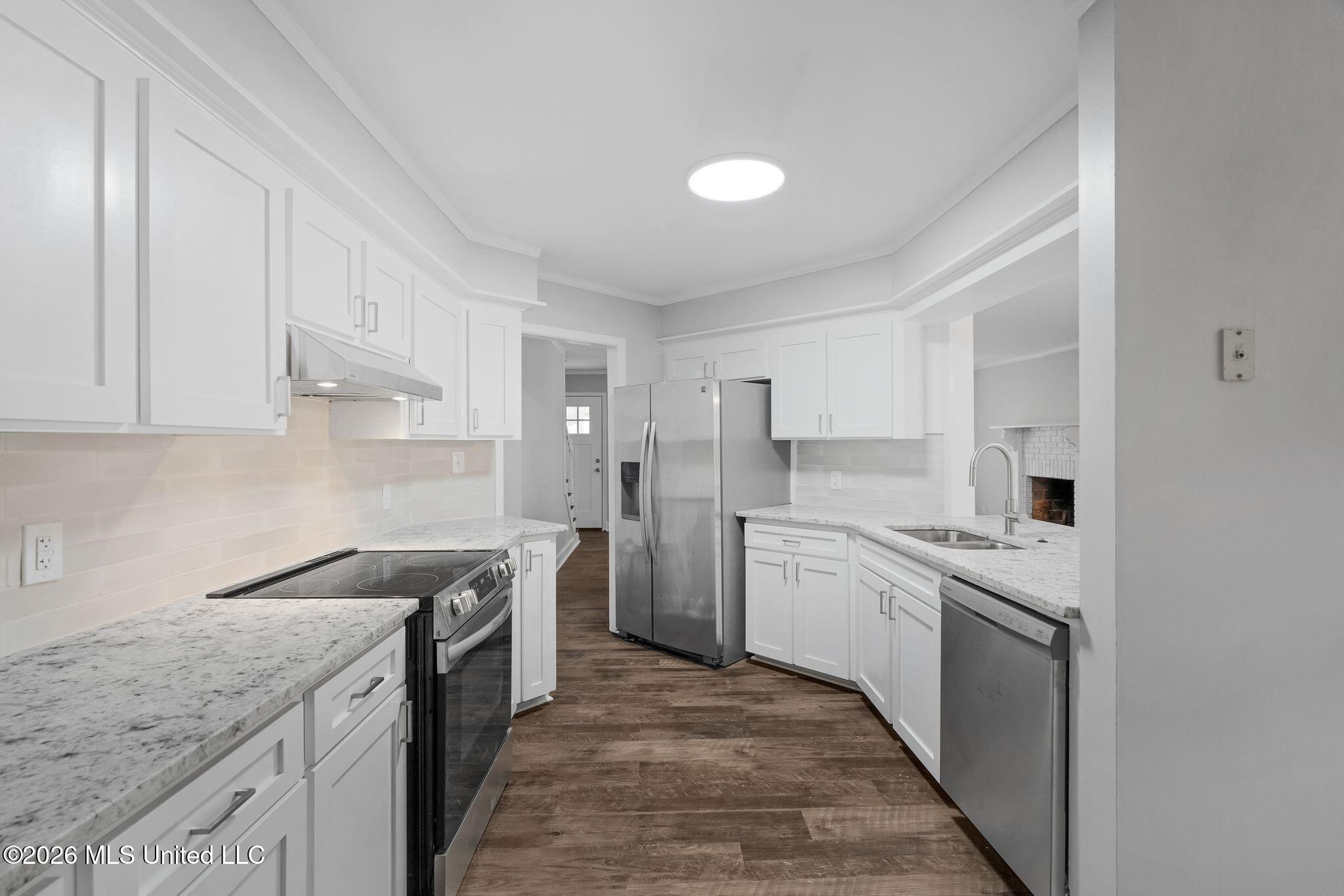 10 Poplar Drive Property Photo 13