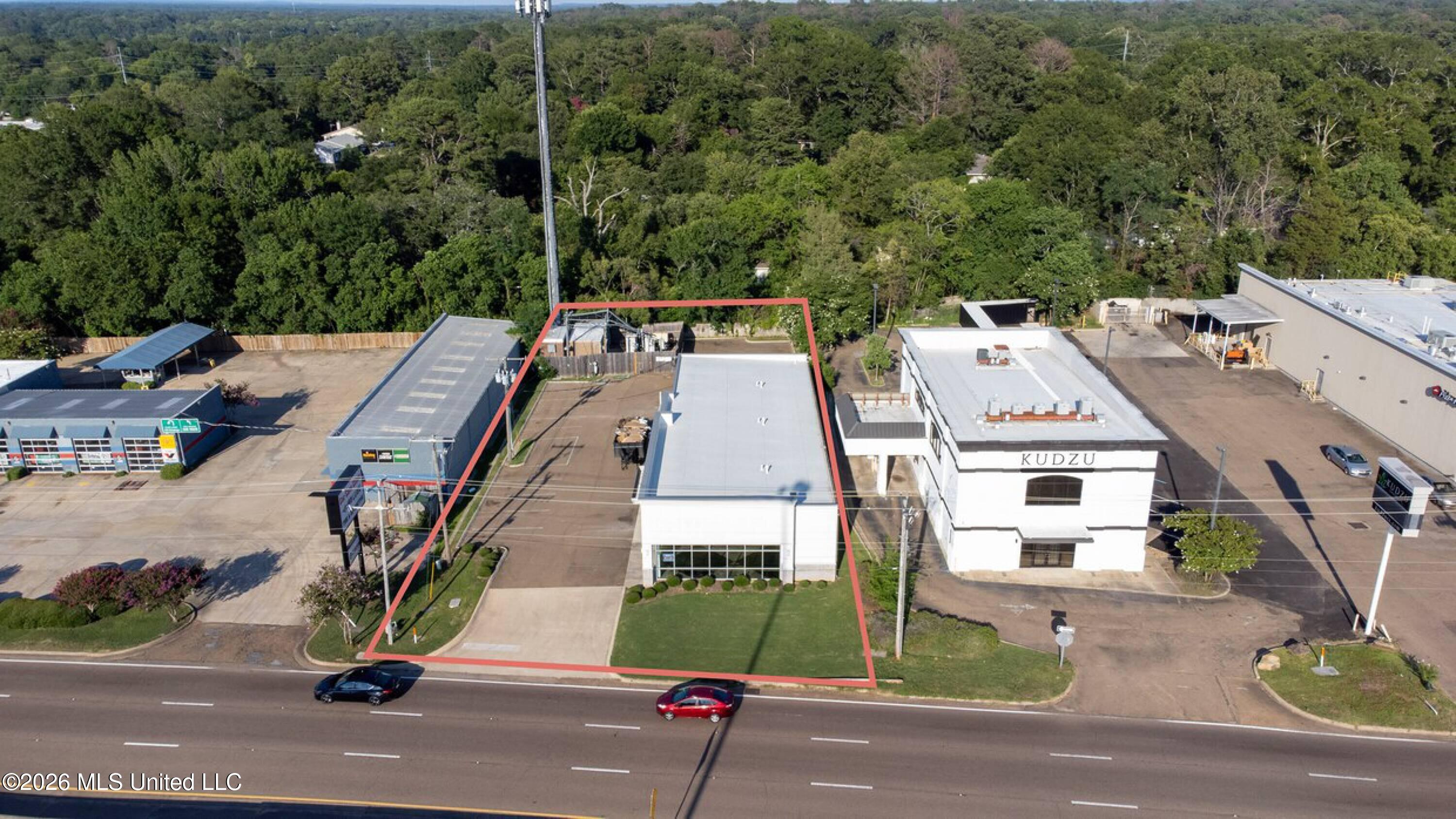 4680 Interstate 55 North Frontage Road Property Photo 1