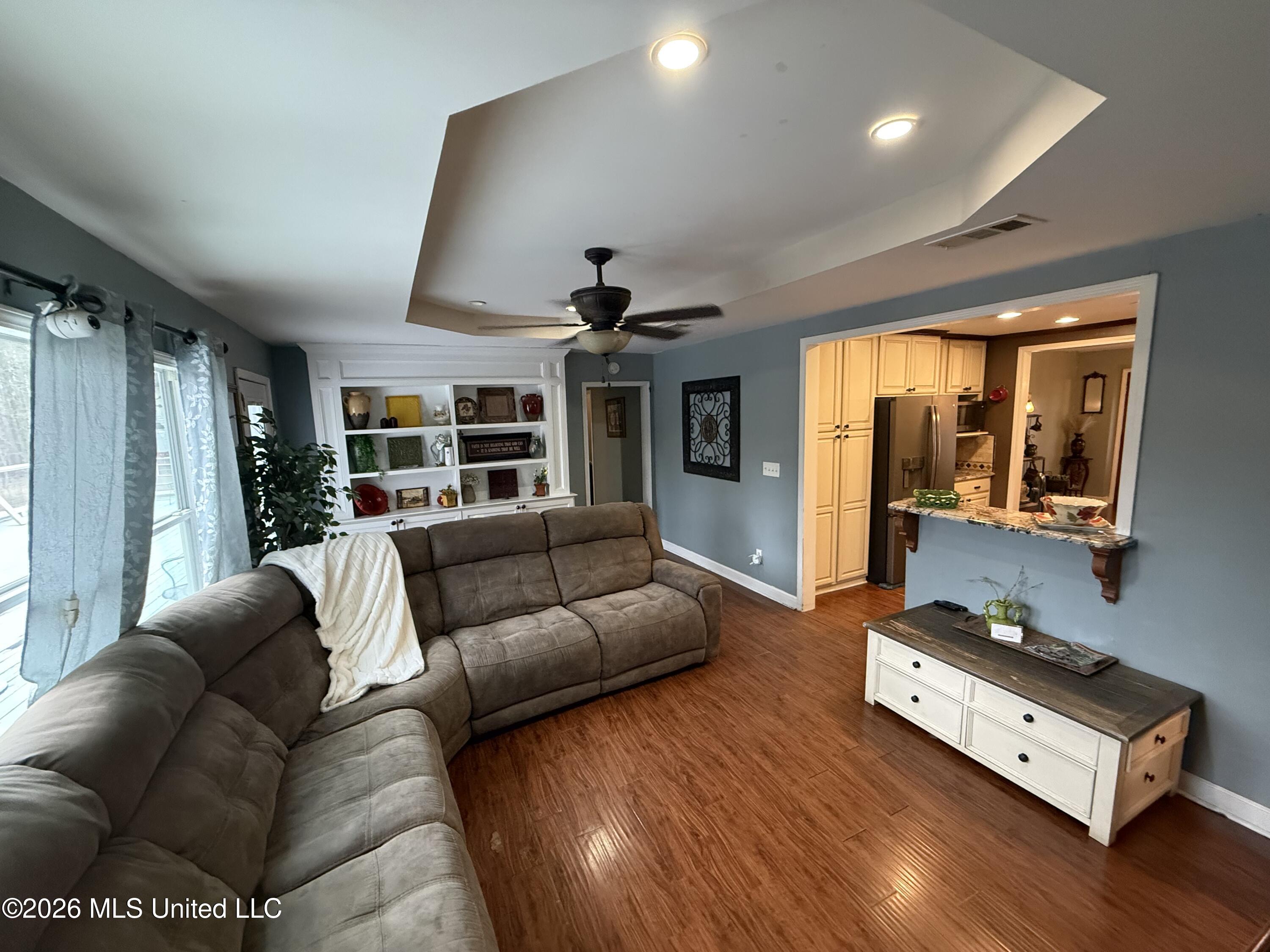 4964 Blossom Hill Road Property Photo 5