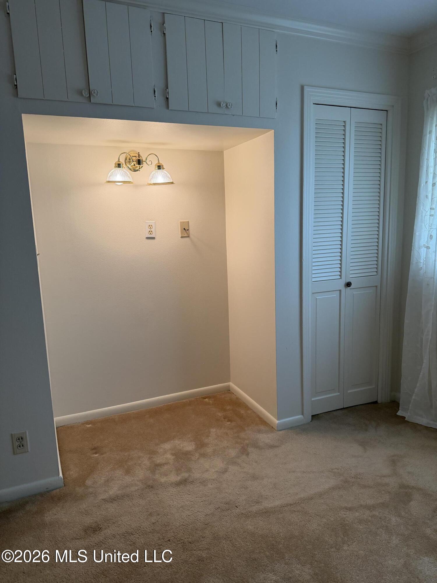 720 Central Street Property Photo 18
