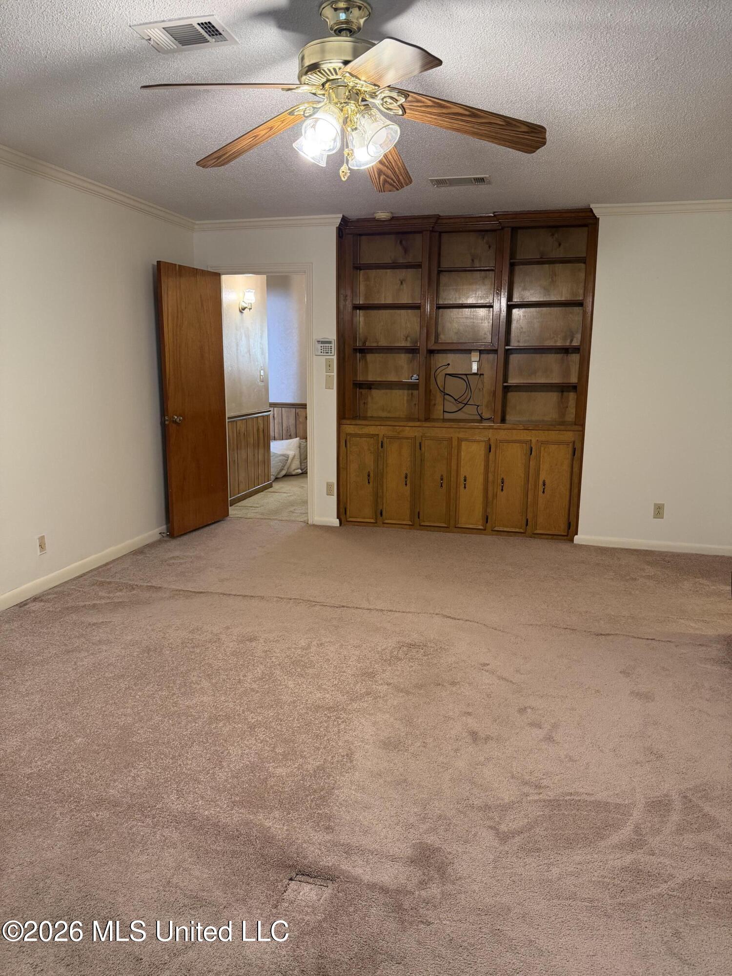 720 Central Street Property Photo 31