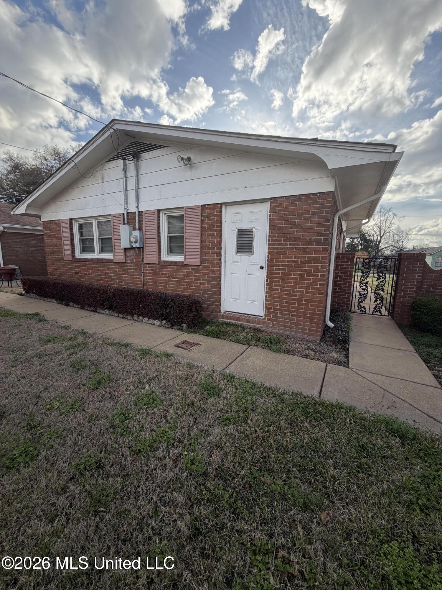 720 Central Street Property Photo 43