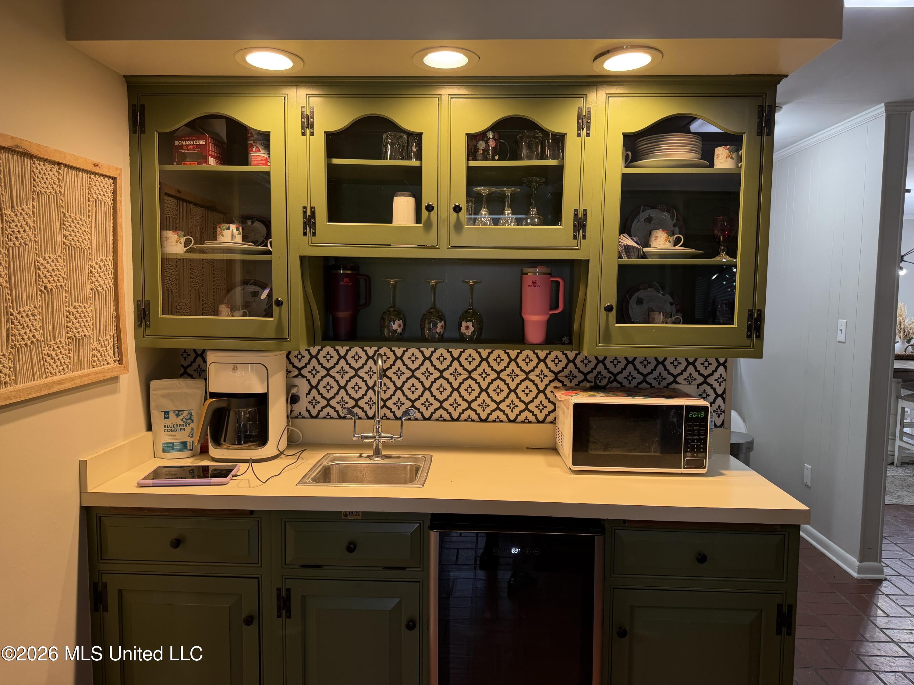 2110 Carol Street Property Photo 14