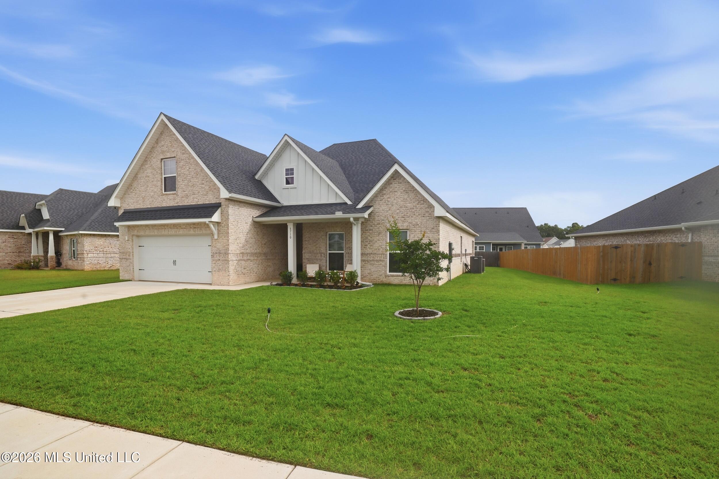 6710 Maurepas Circle Property Photo 3