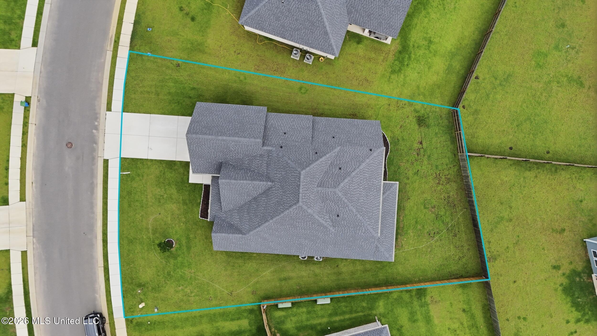 6710 Maurepas Circle Property Photo 4