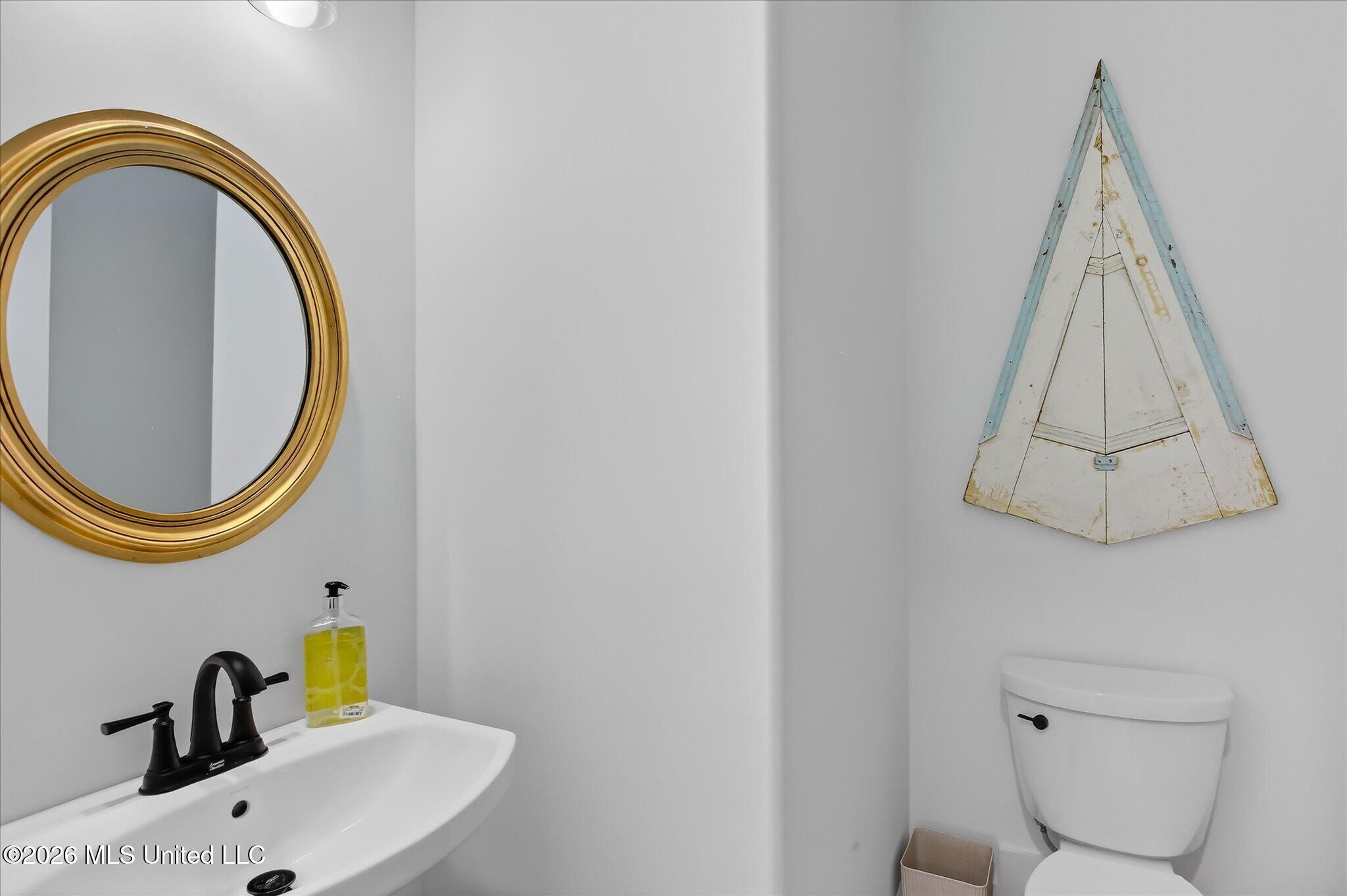 218 West Avenue Property Photo 34