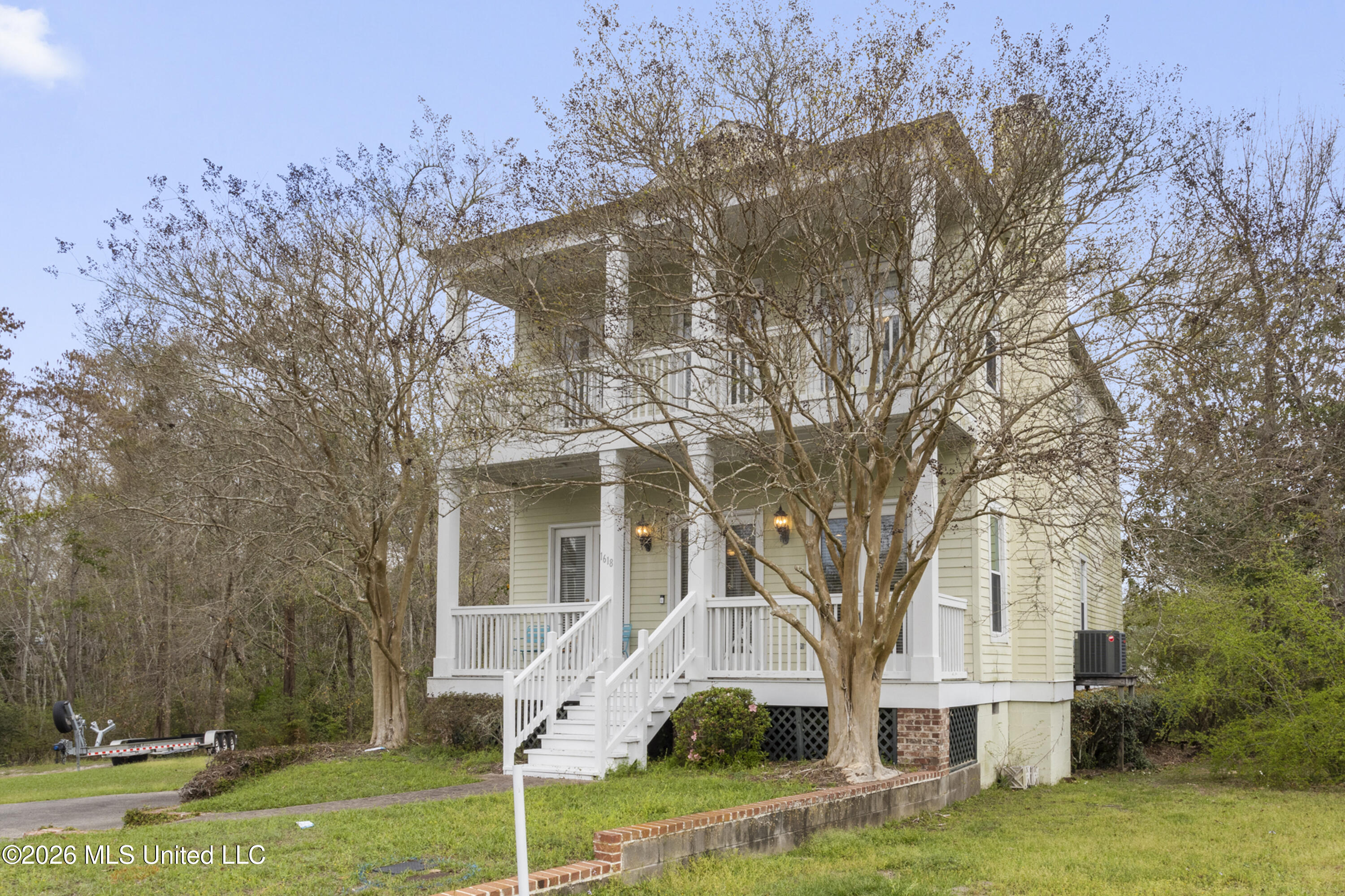 1618 Cypress Lane Property Photo 2