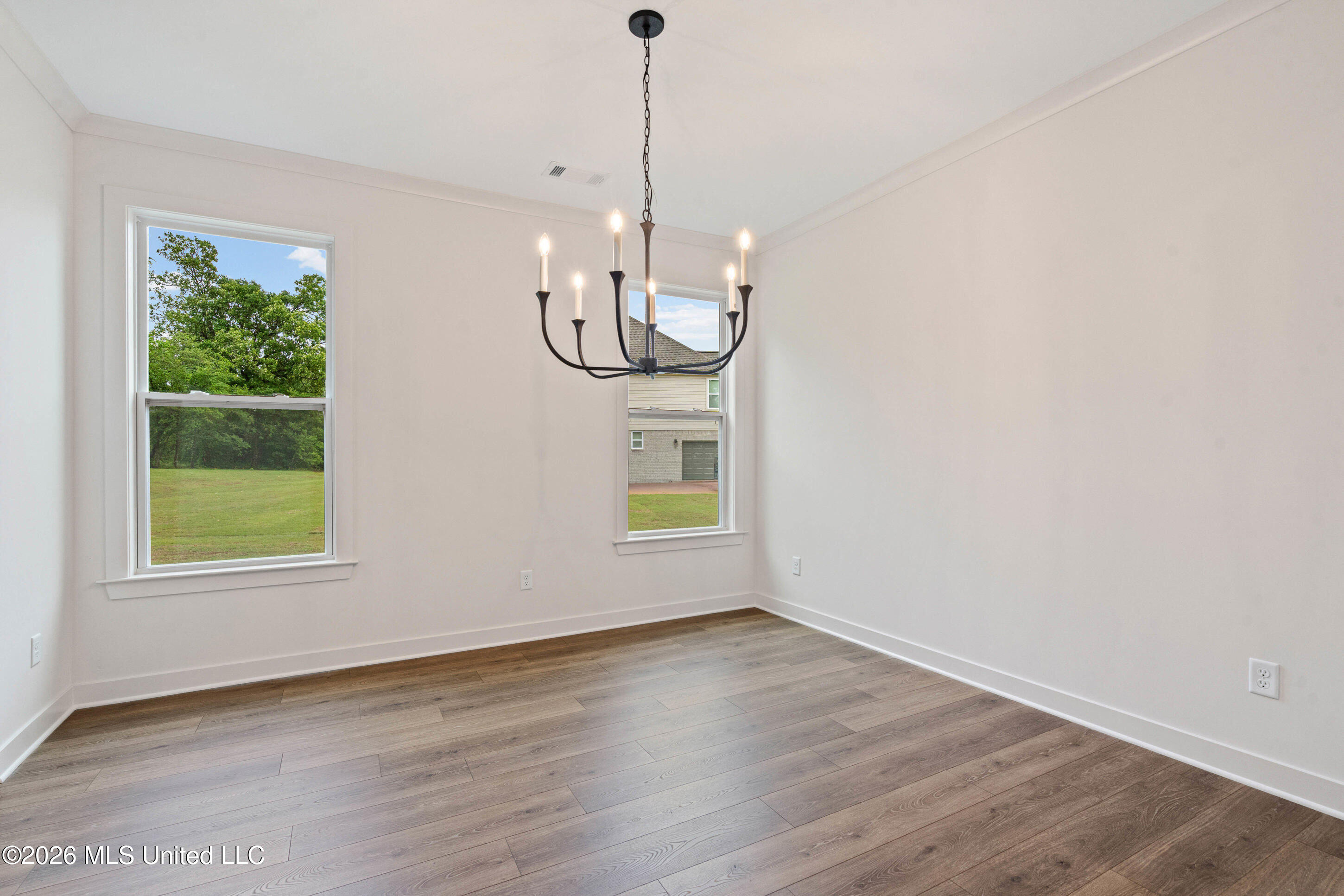 9094 Apple Orchard Cove Property Photo 4