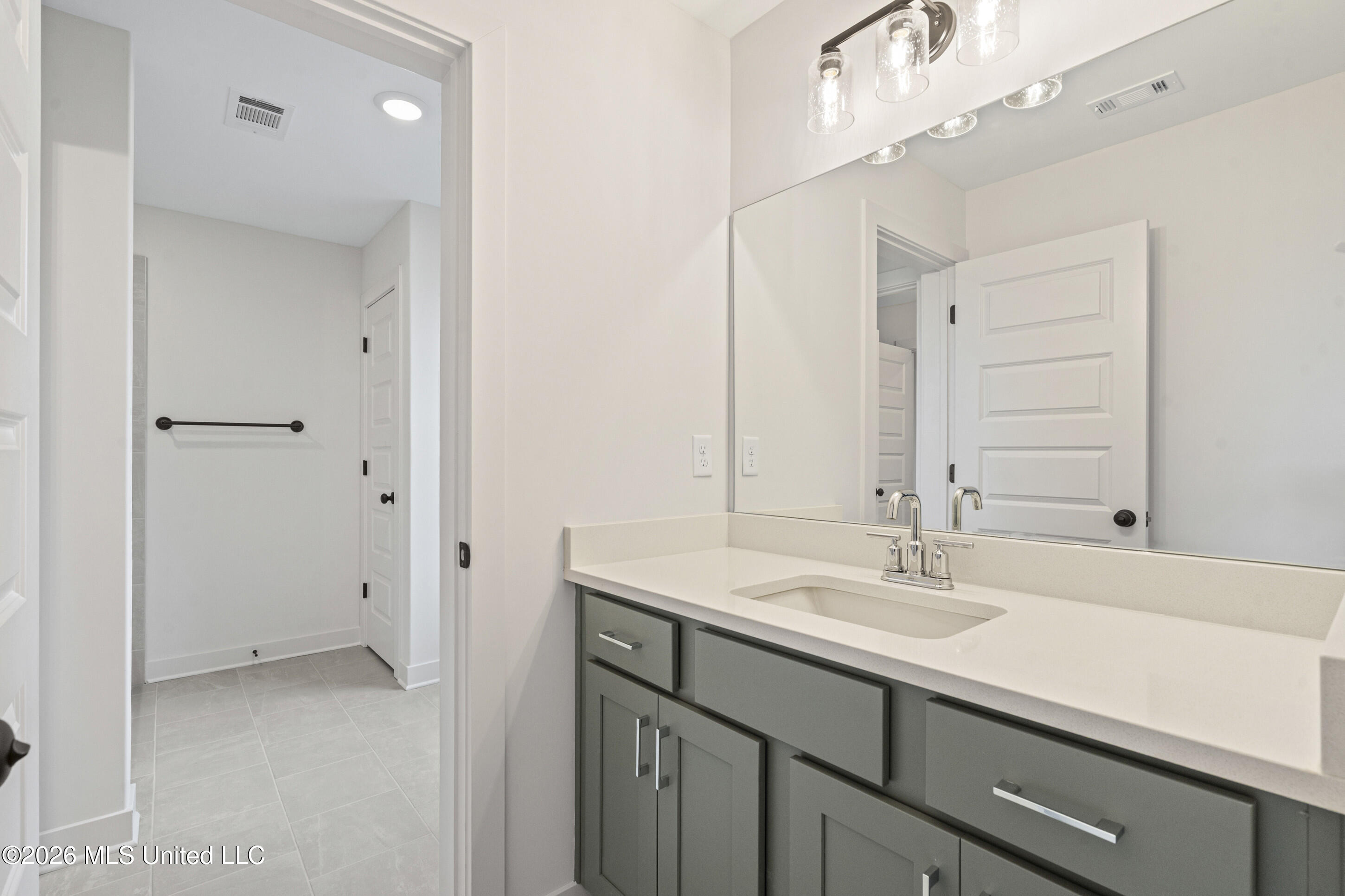 9094 Apple Orchard Cove Property Photo 26