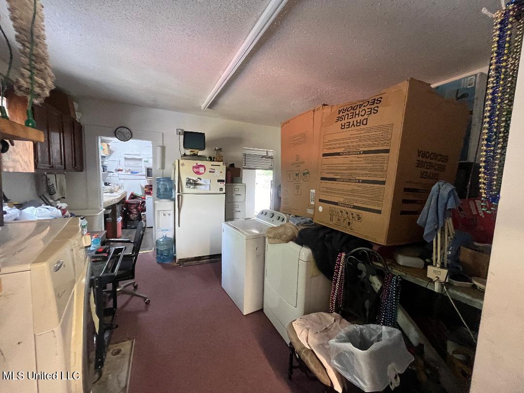 308 Santini Street Property Photo 9