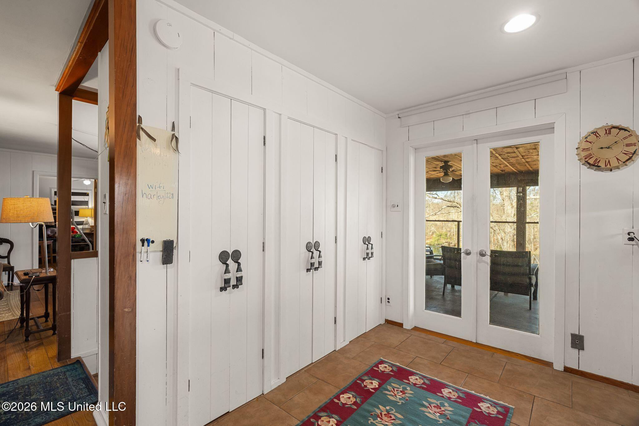 119 Betty Lane Property Photo 16