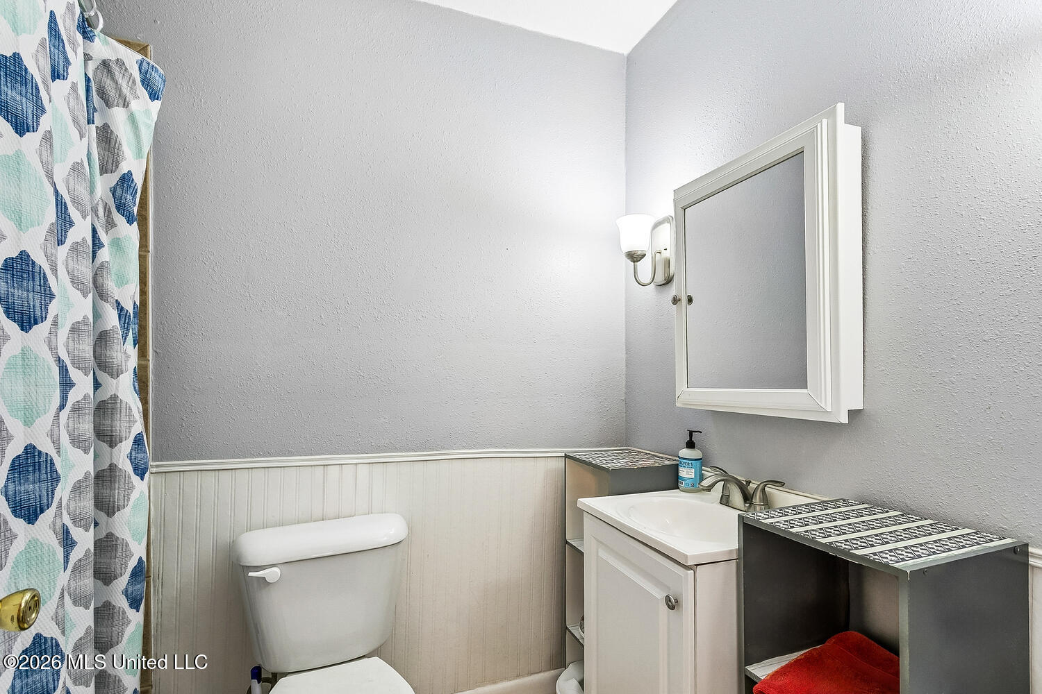 105 Brookhollow Drive Property Photo 12